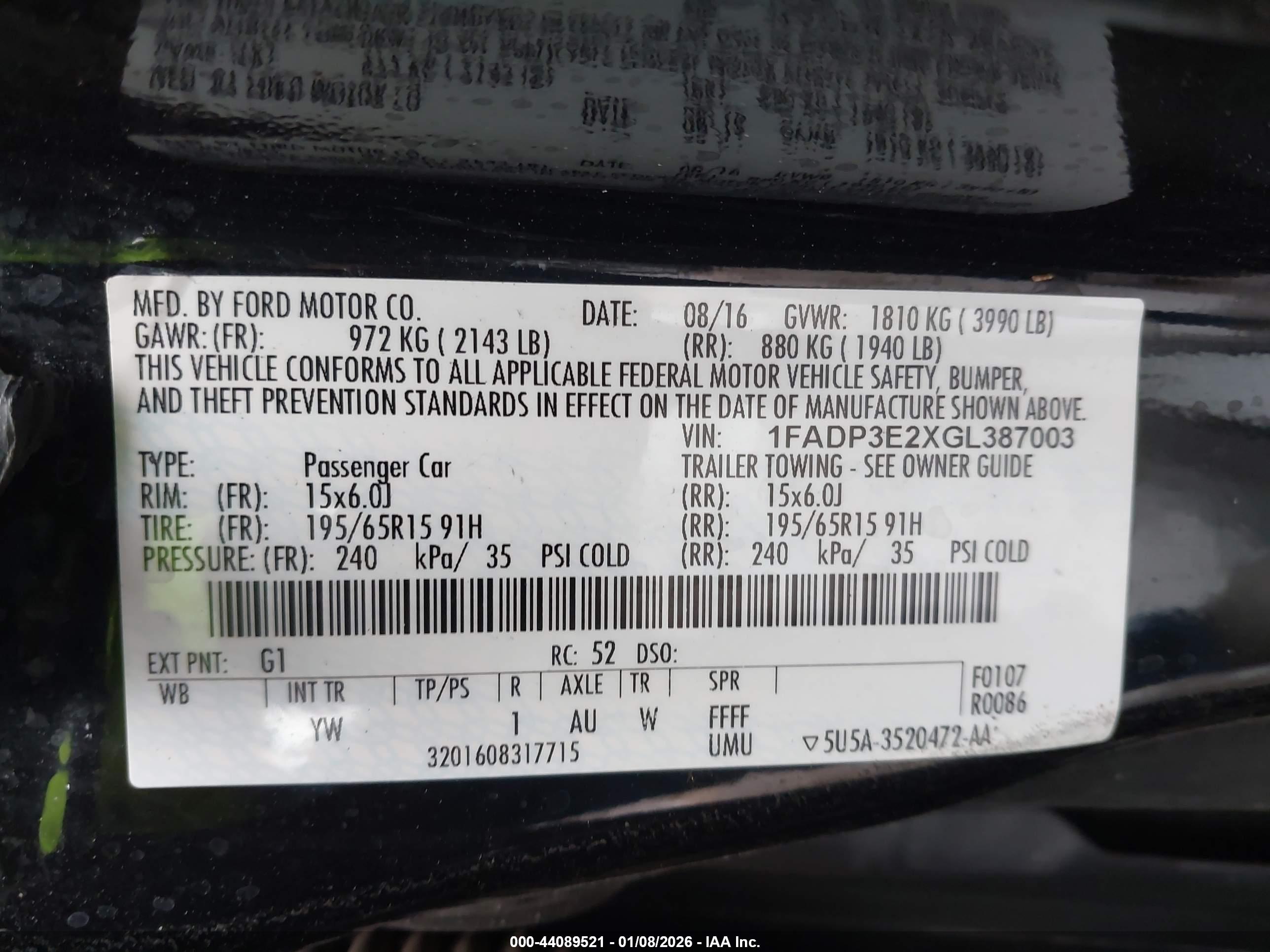 FORD FOCUS image 9