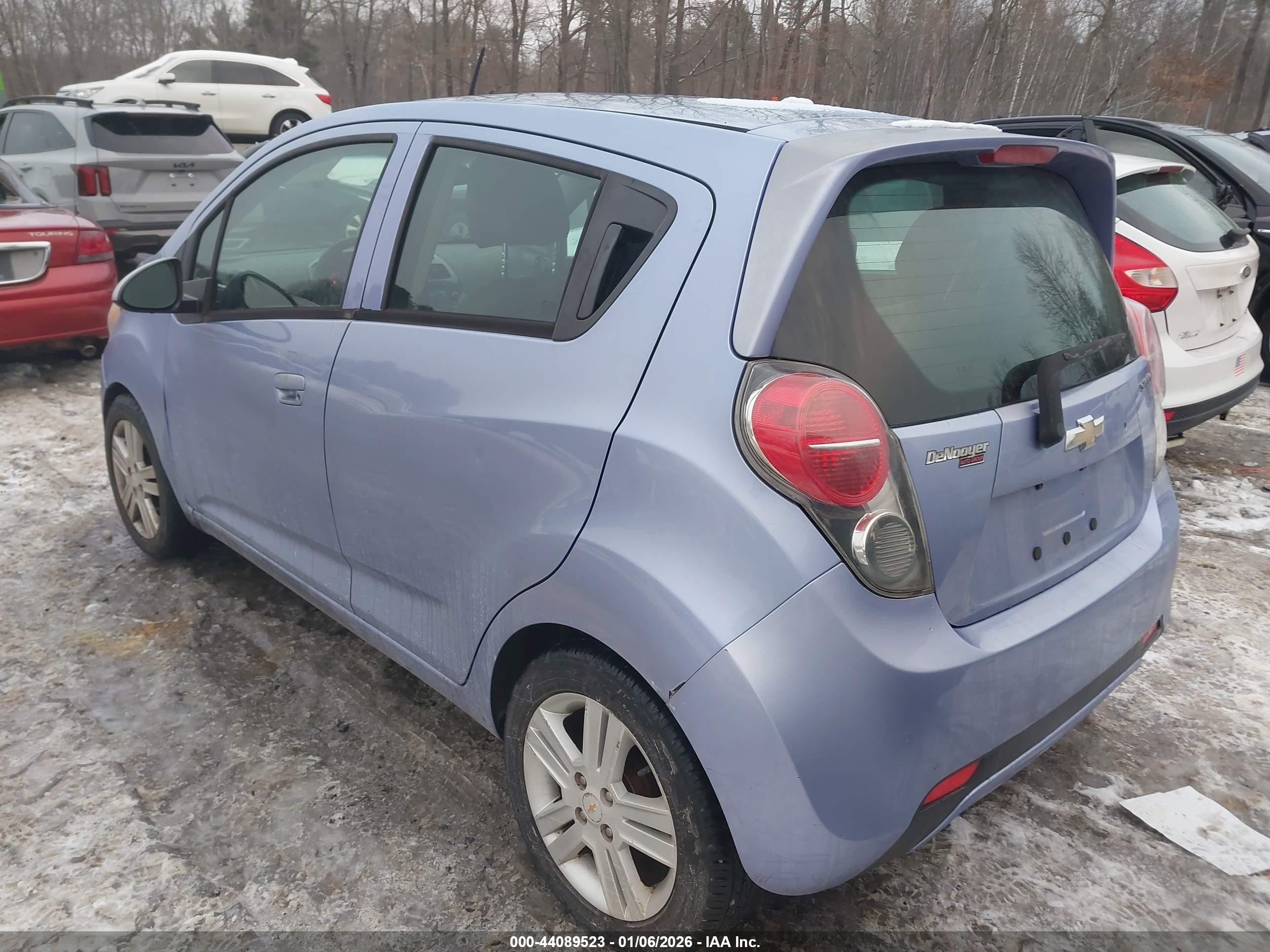 CHEVROLET SPARK image 3