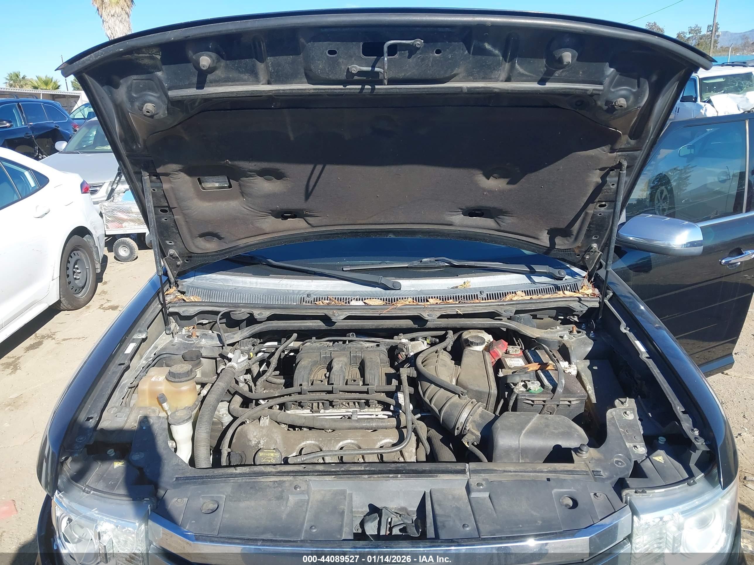 FORD FLEX image 10