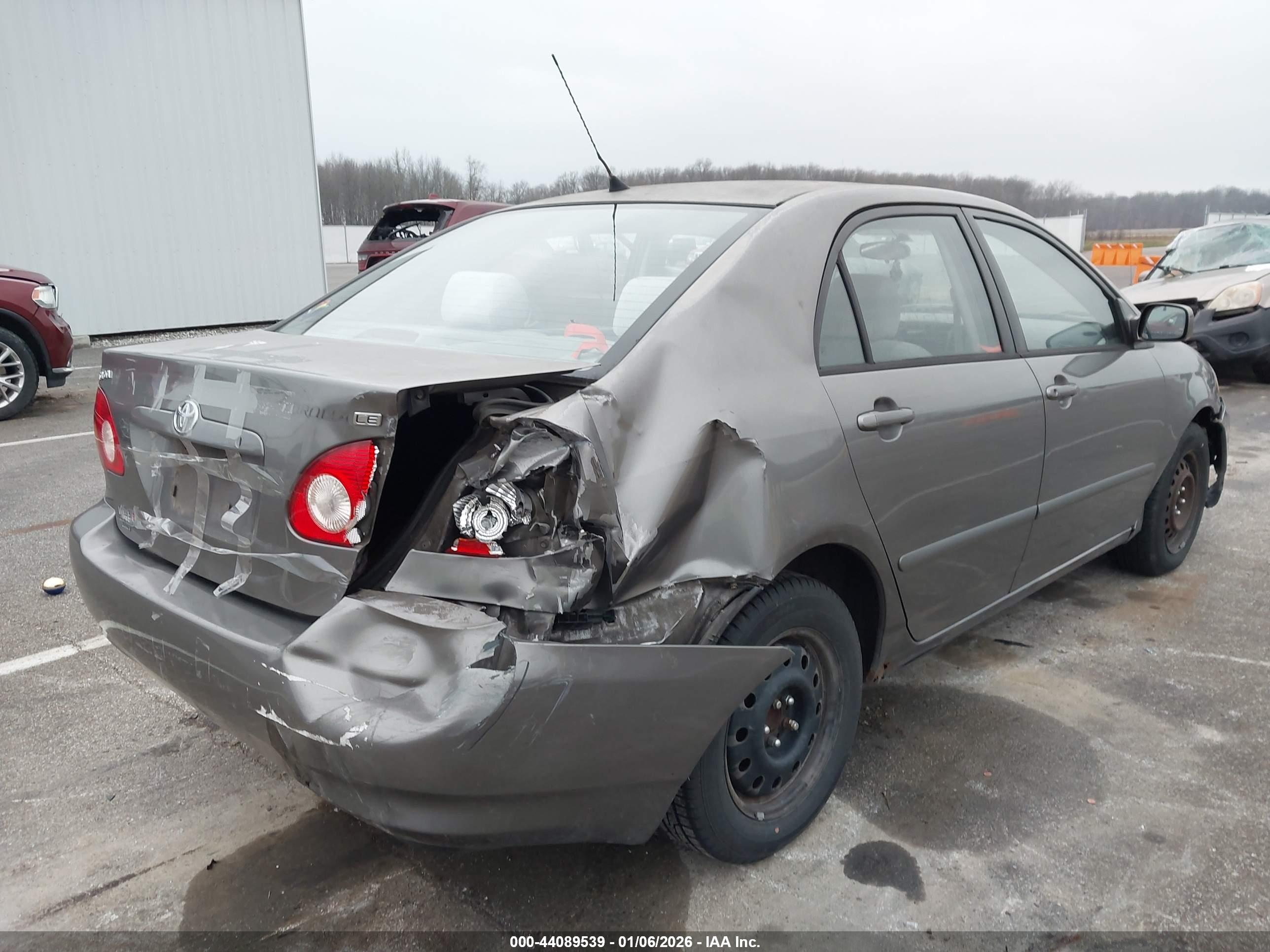 TOYOTA COROLLA image 6