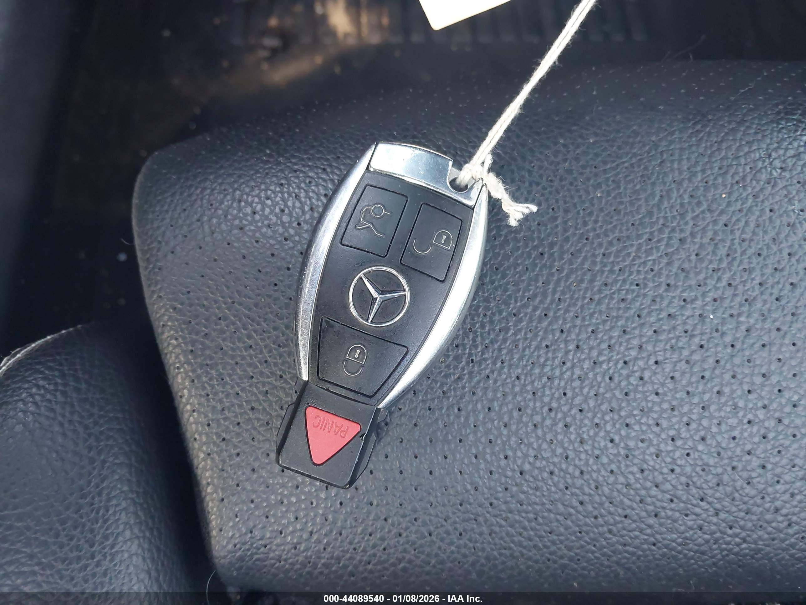MERCEDES-BENZ C image 11
