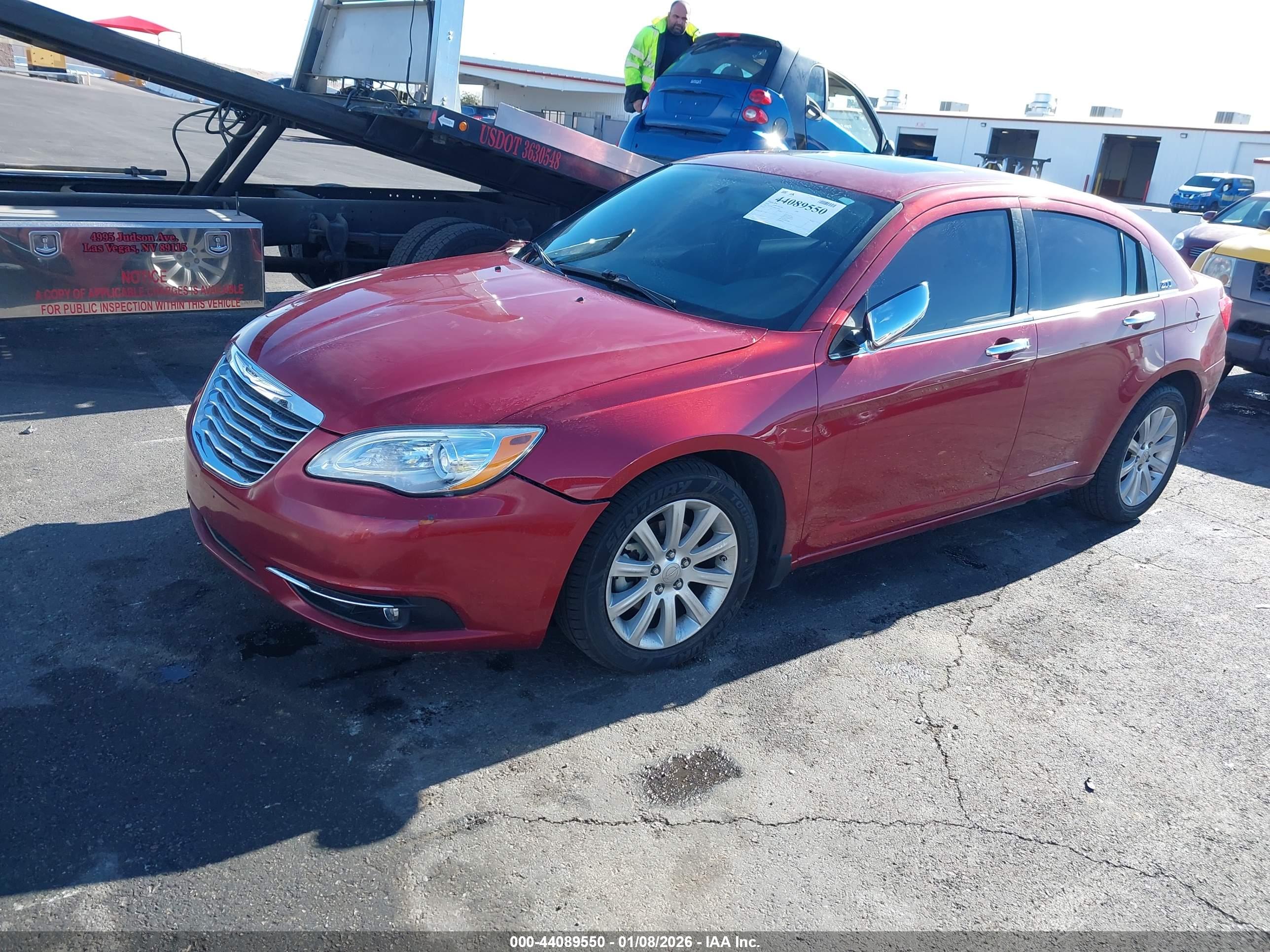 CHRYSLER 200 image 2