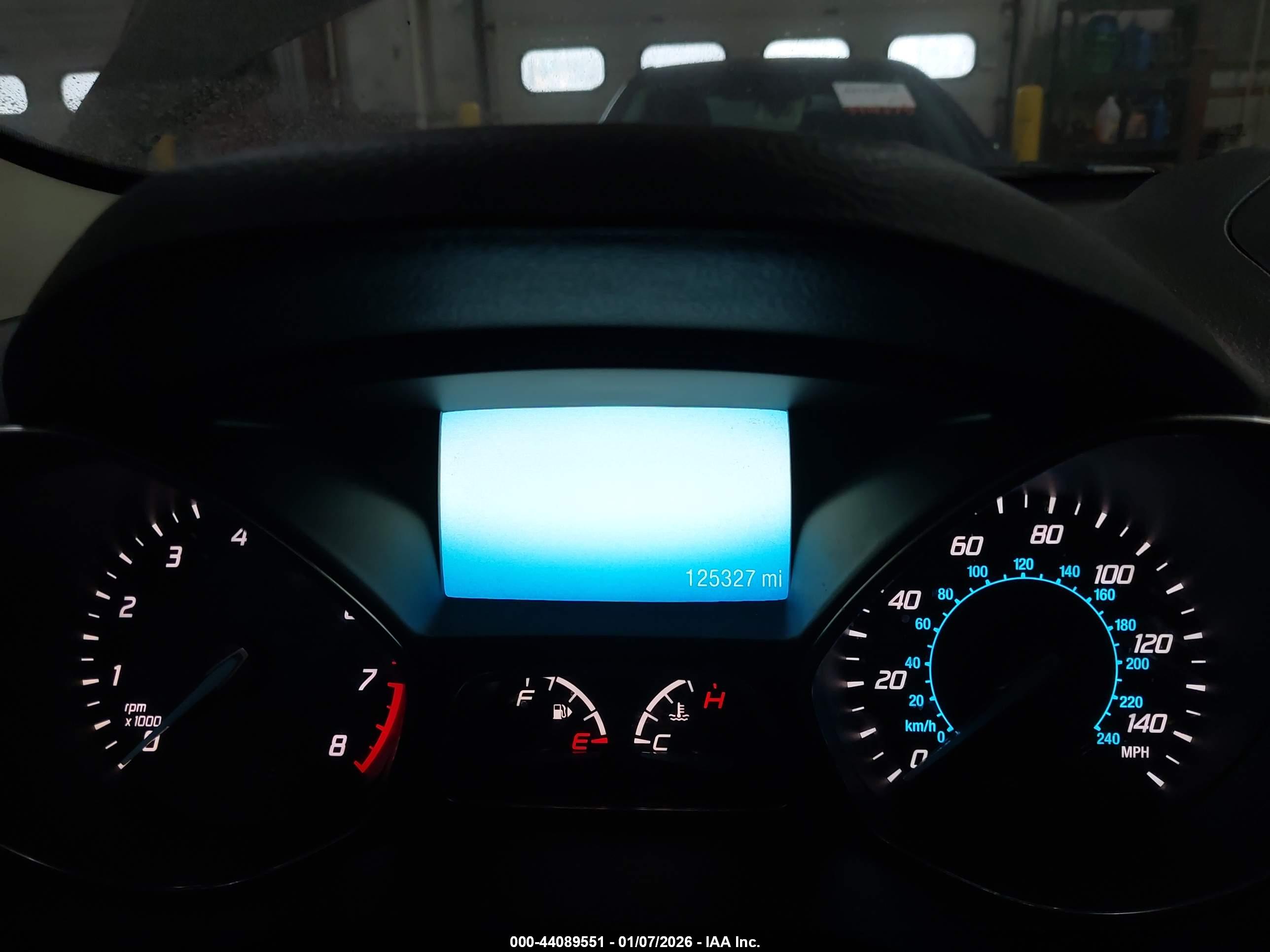 FORD ESCAPE image 7