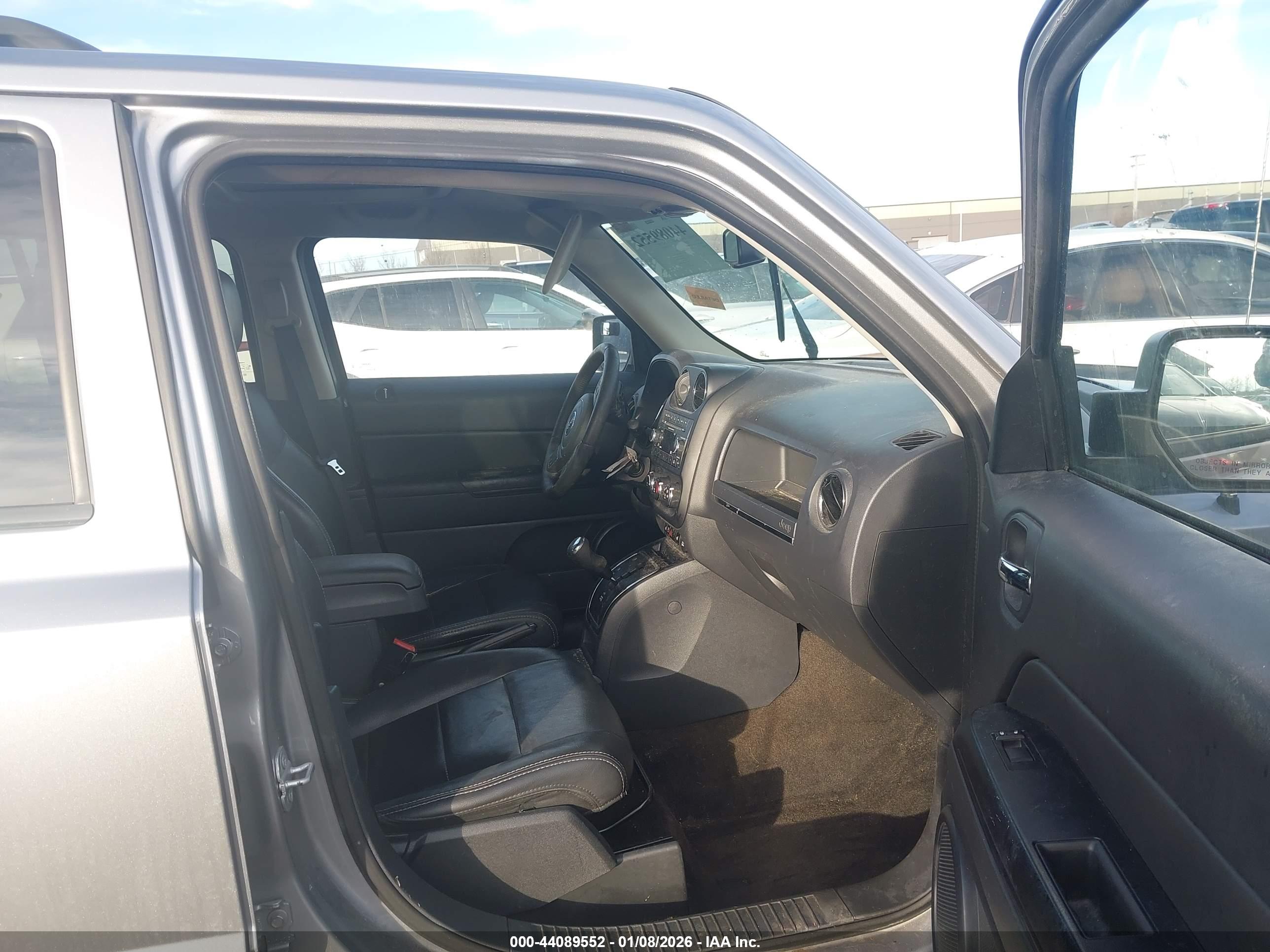 JEEP PATRIOT image 5