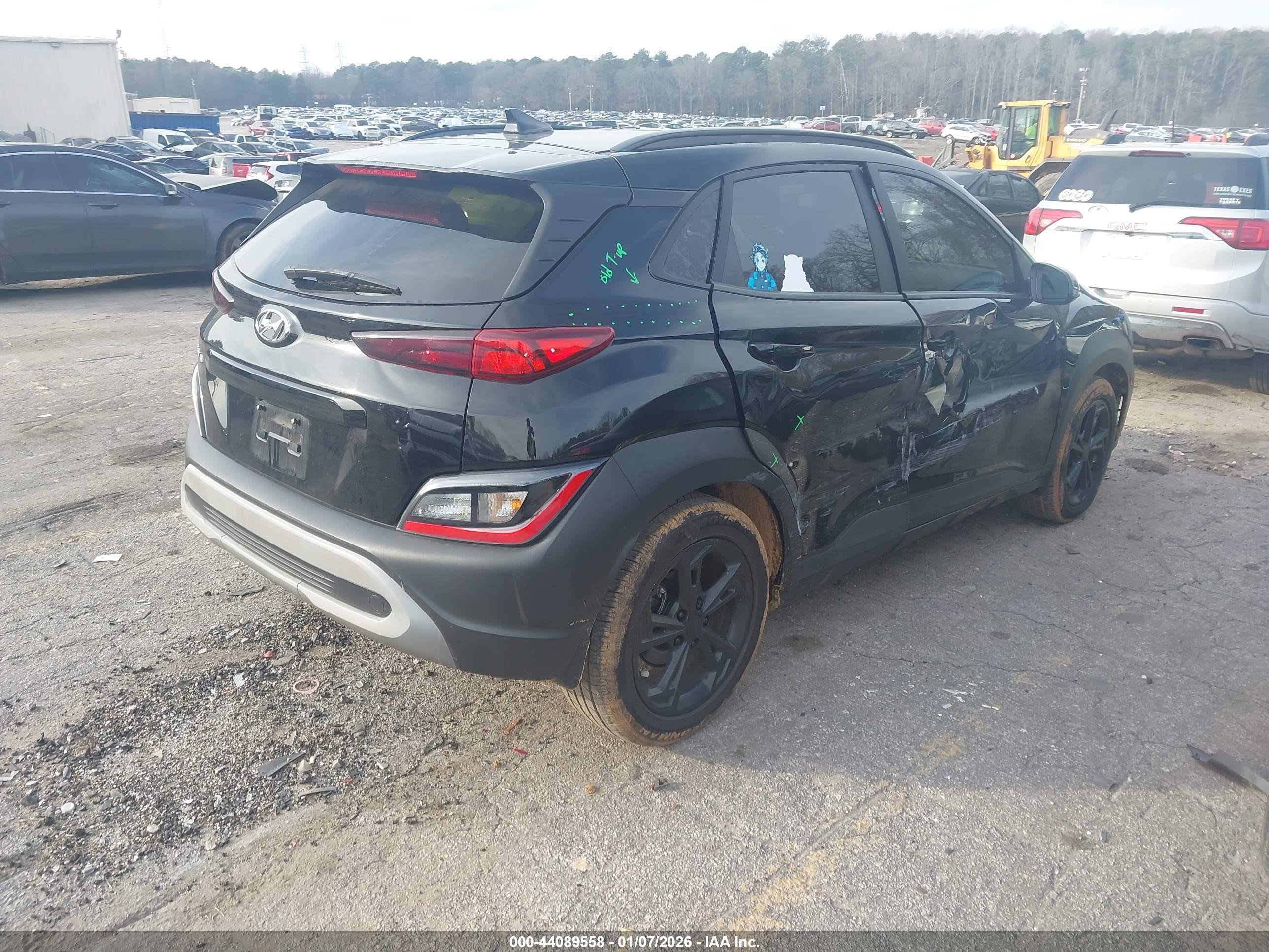 HYUNDAI KONA image 4