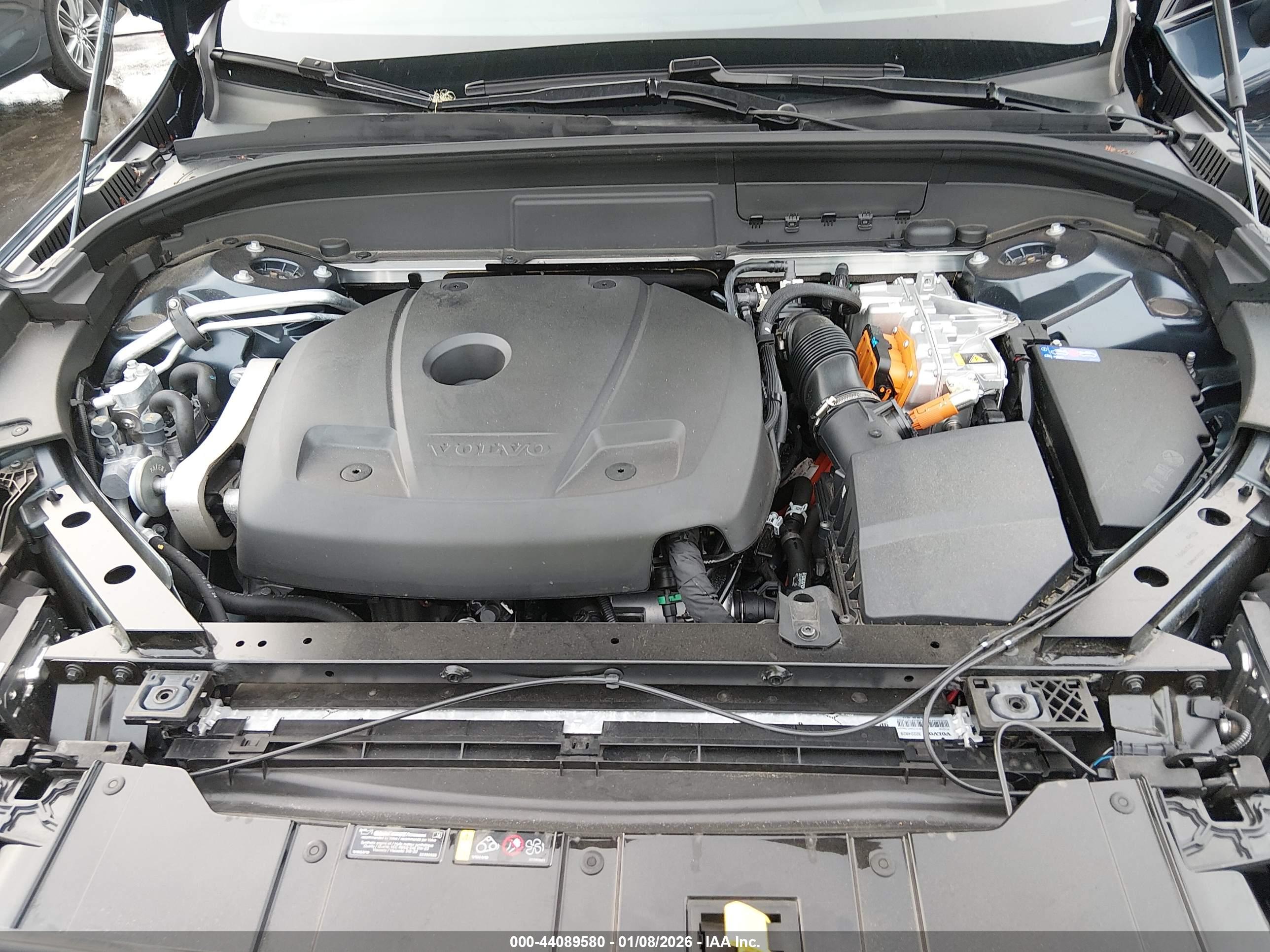 VOLVO XC60 image 10