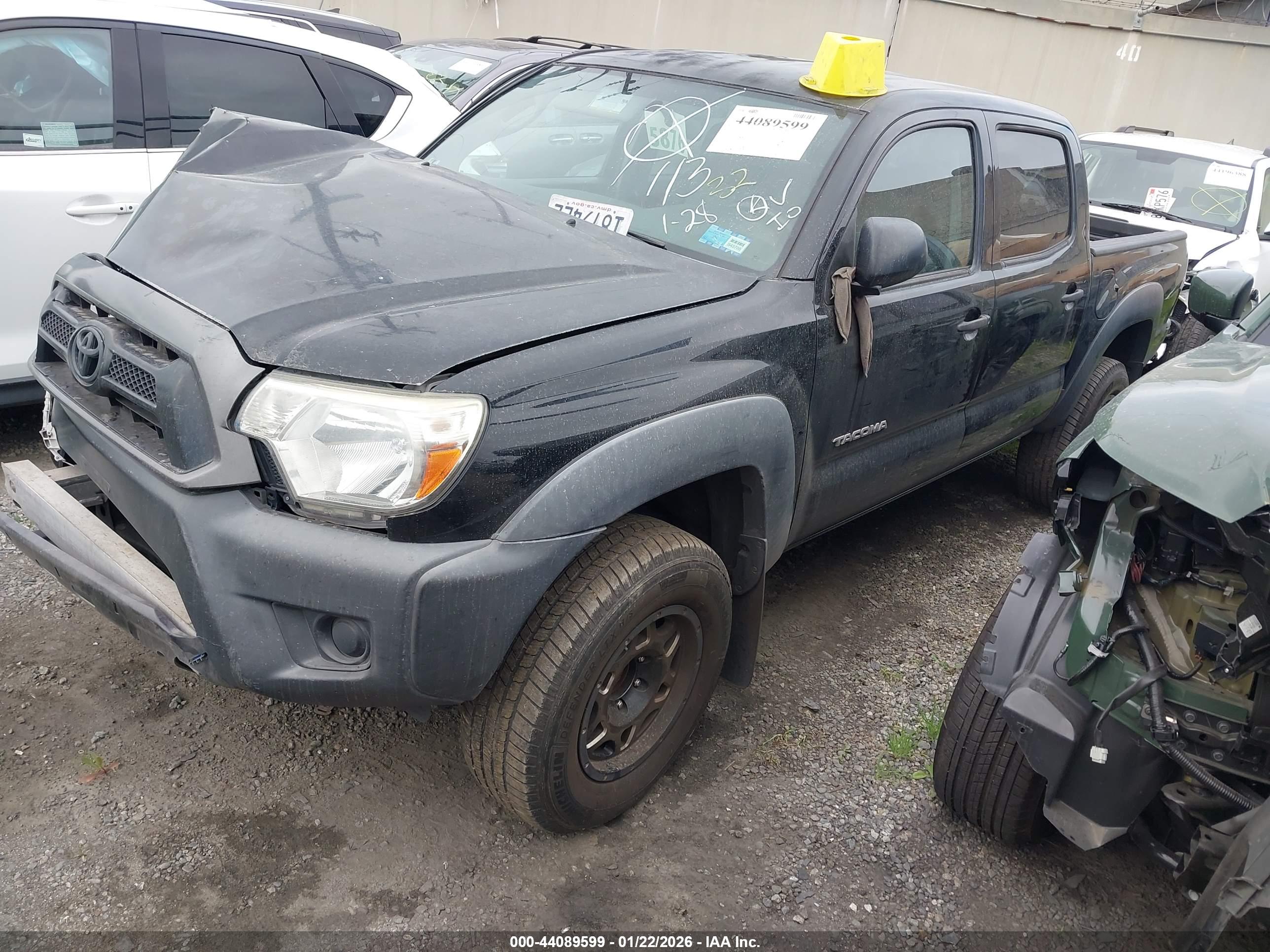 TOYOTA TACOMA image 2