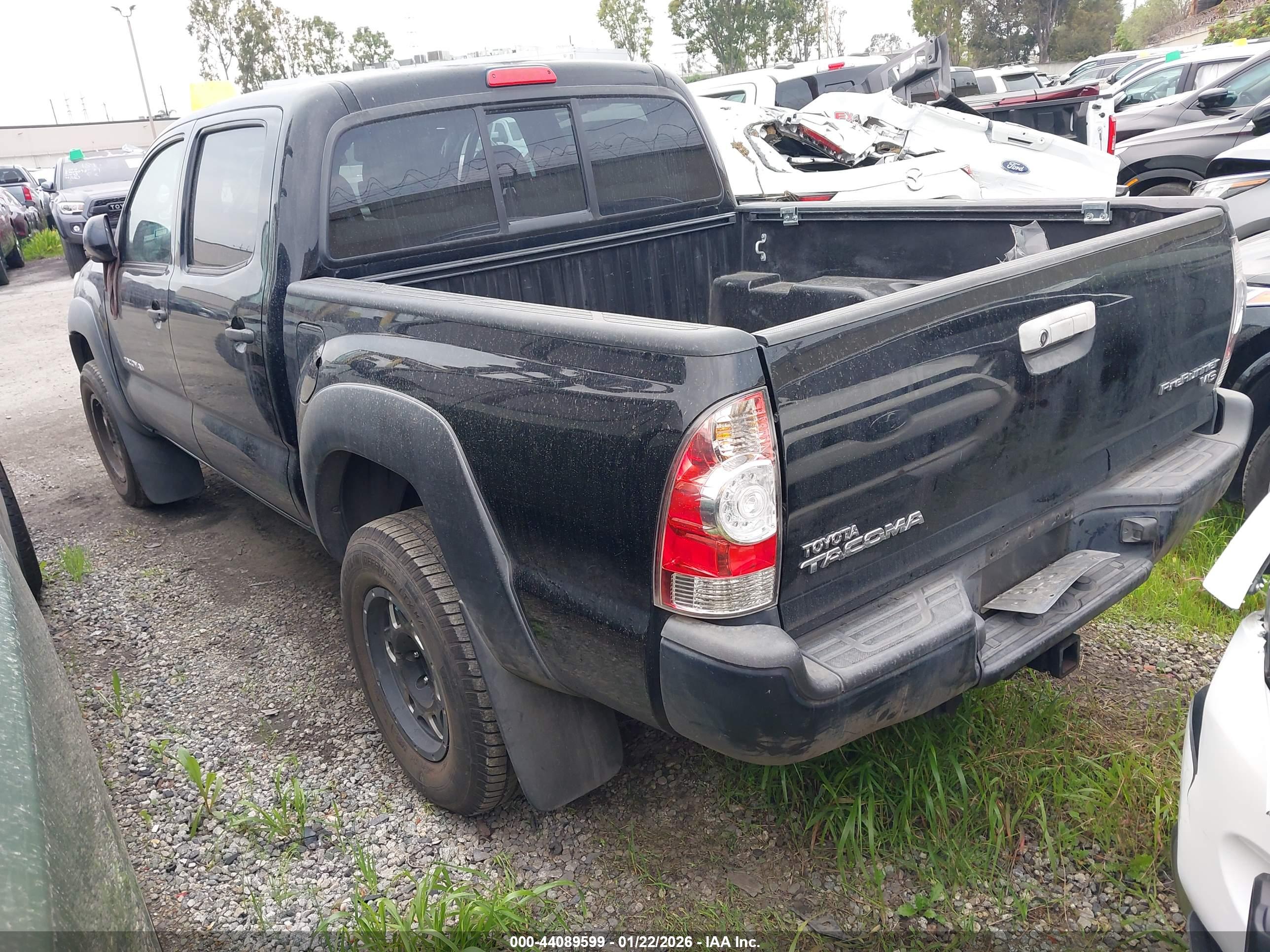 TOYOTA TACOMA image 3