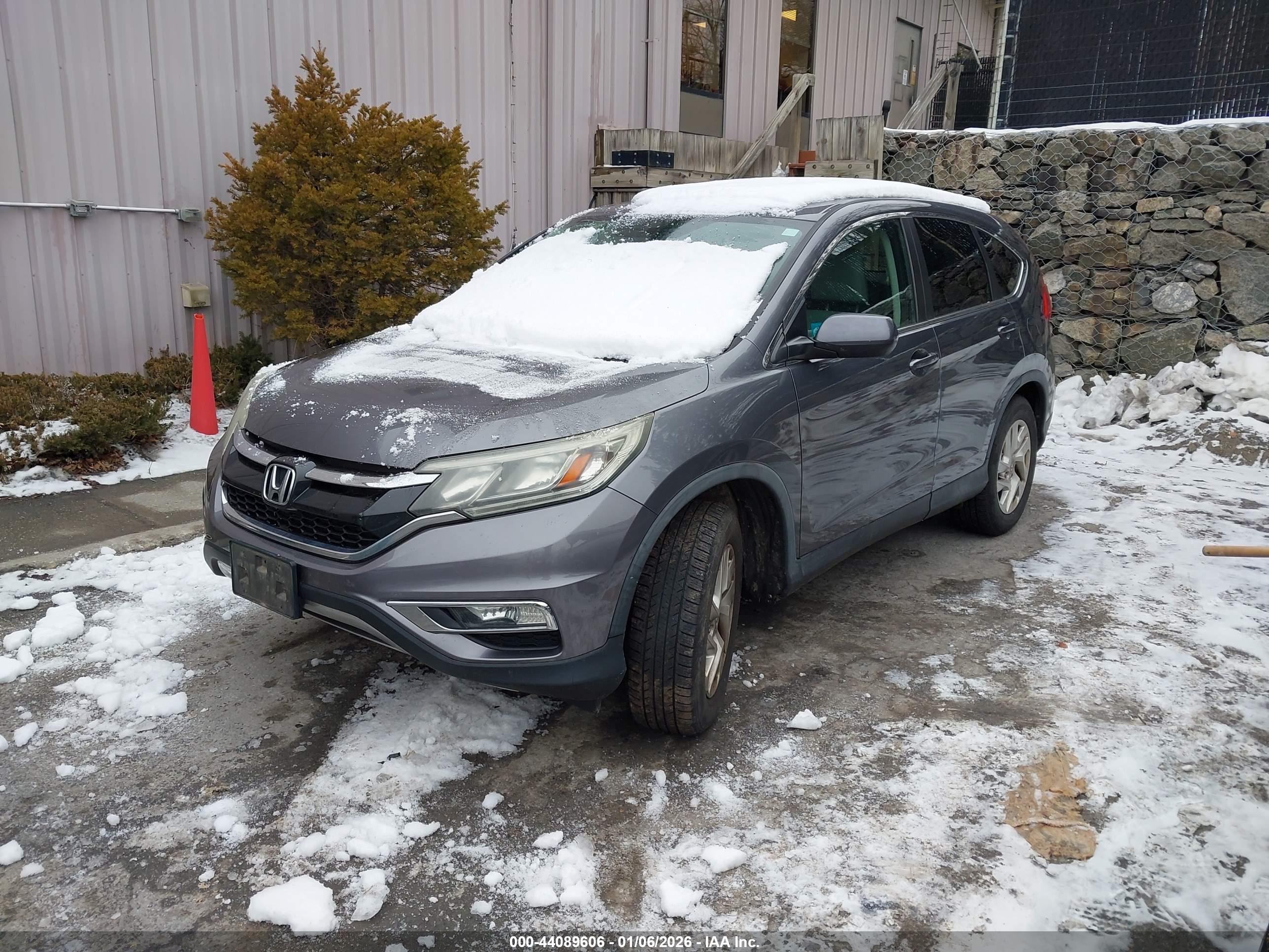 HONDA CR-V image 2