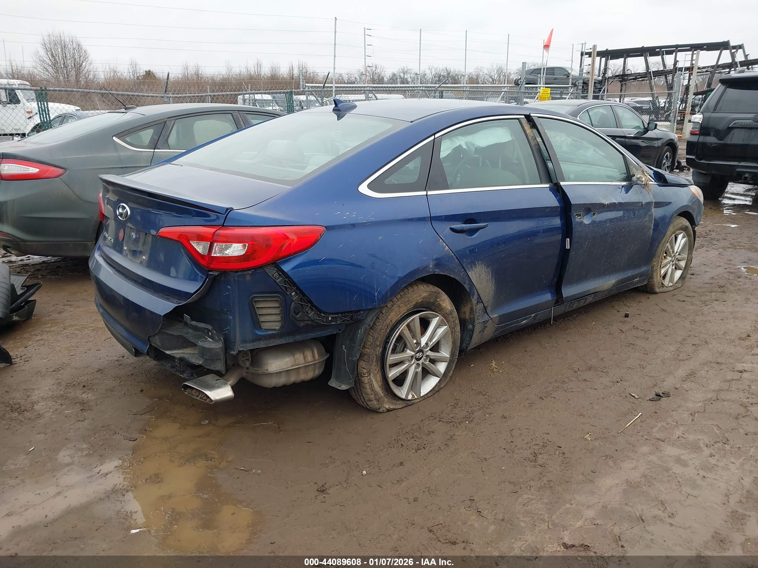 HYUNDAI SONATA image 4