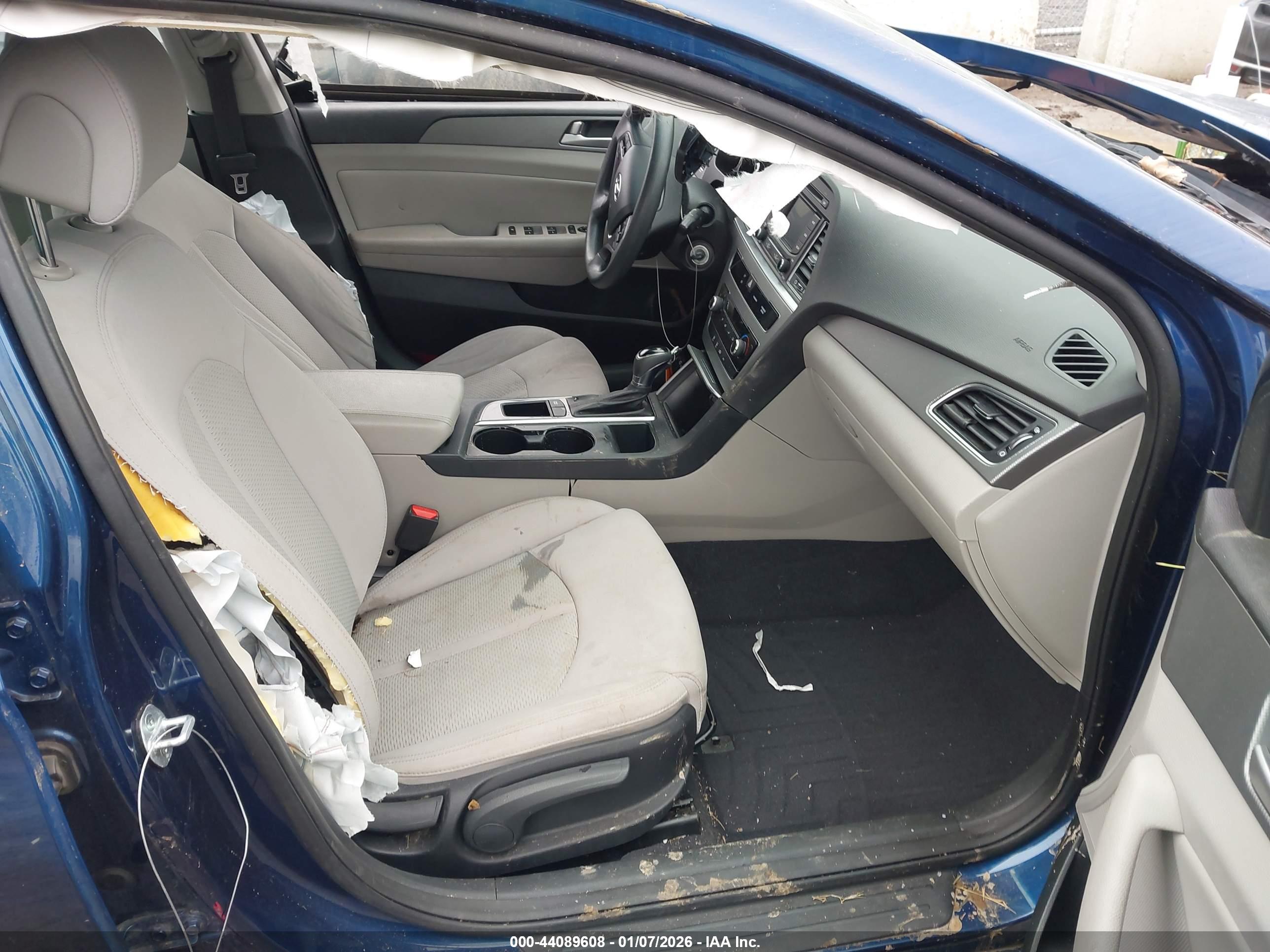 HYUNDAI SONATA image 5