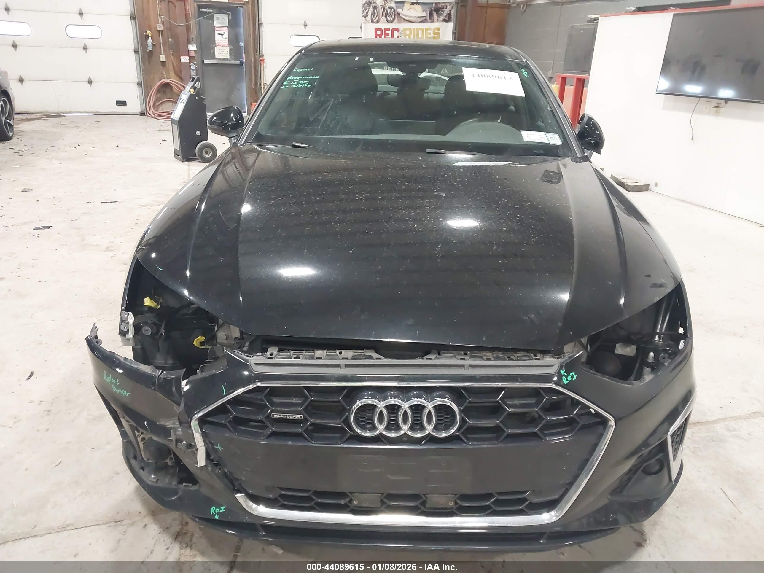 AUDI A4 image 6