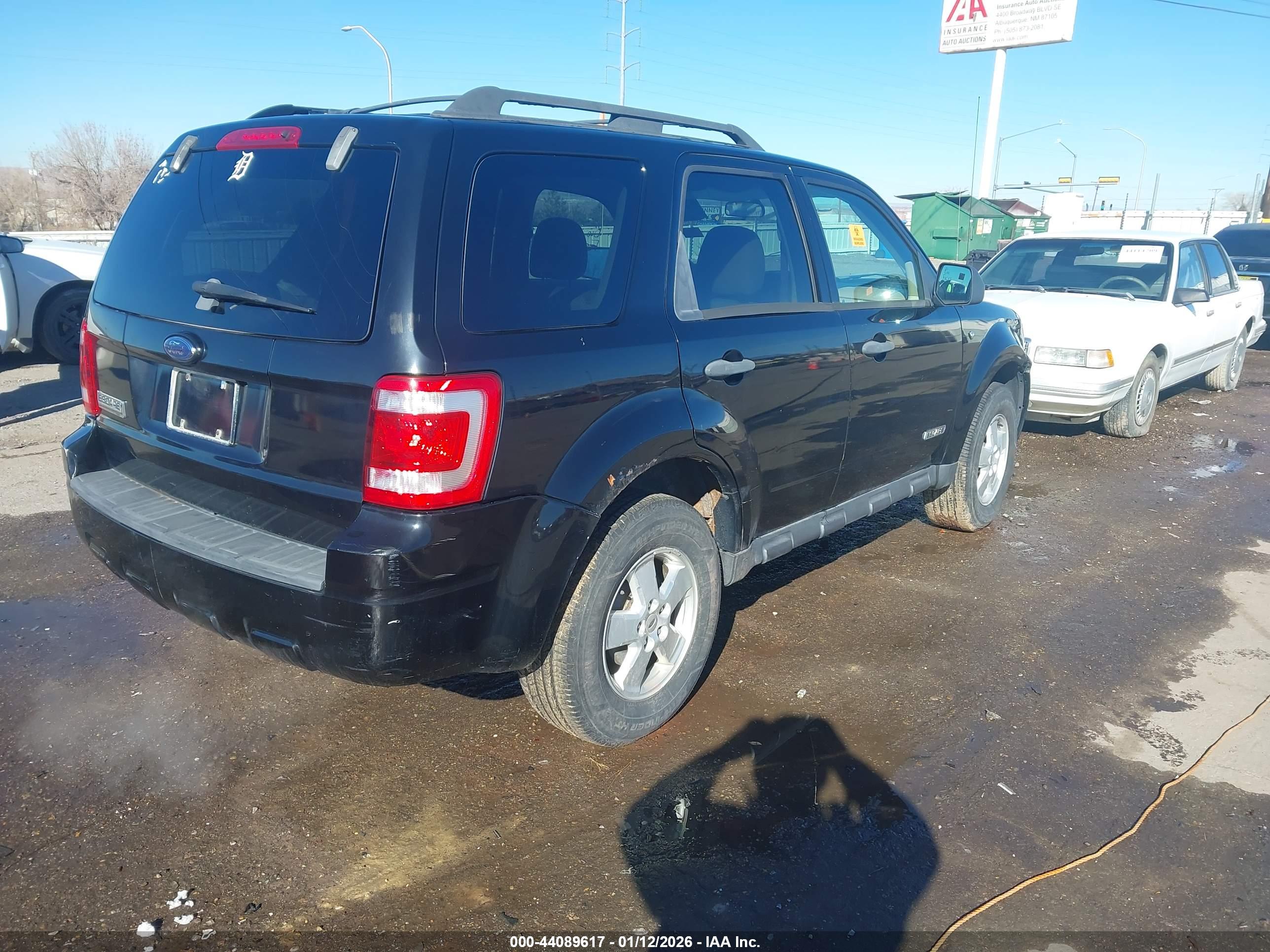 FORD ESCAPE image 4