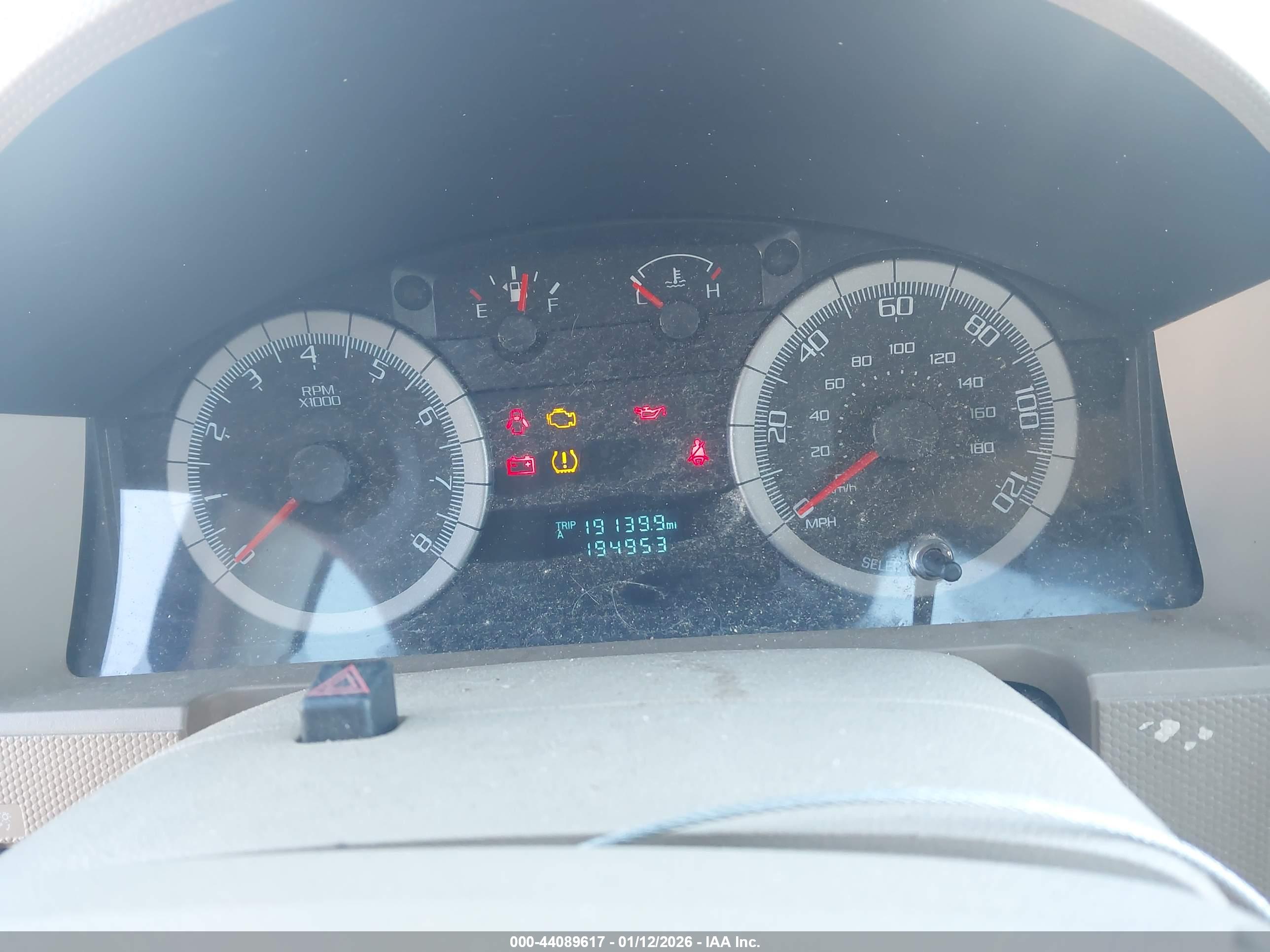 FORD ESCAPE image 7