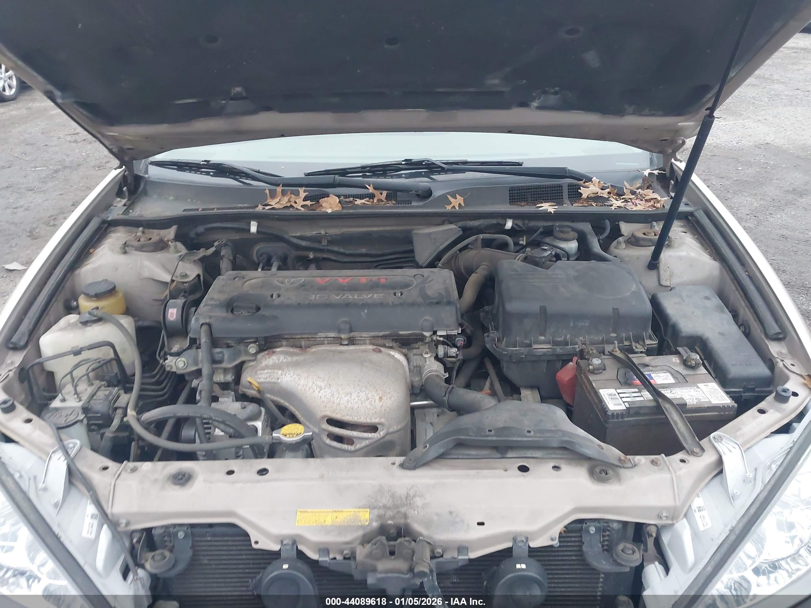 TOYOTA CAMRY image 10