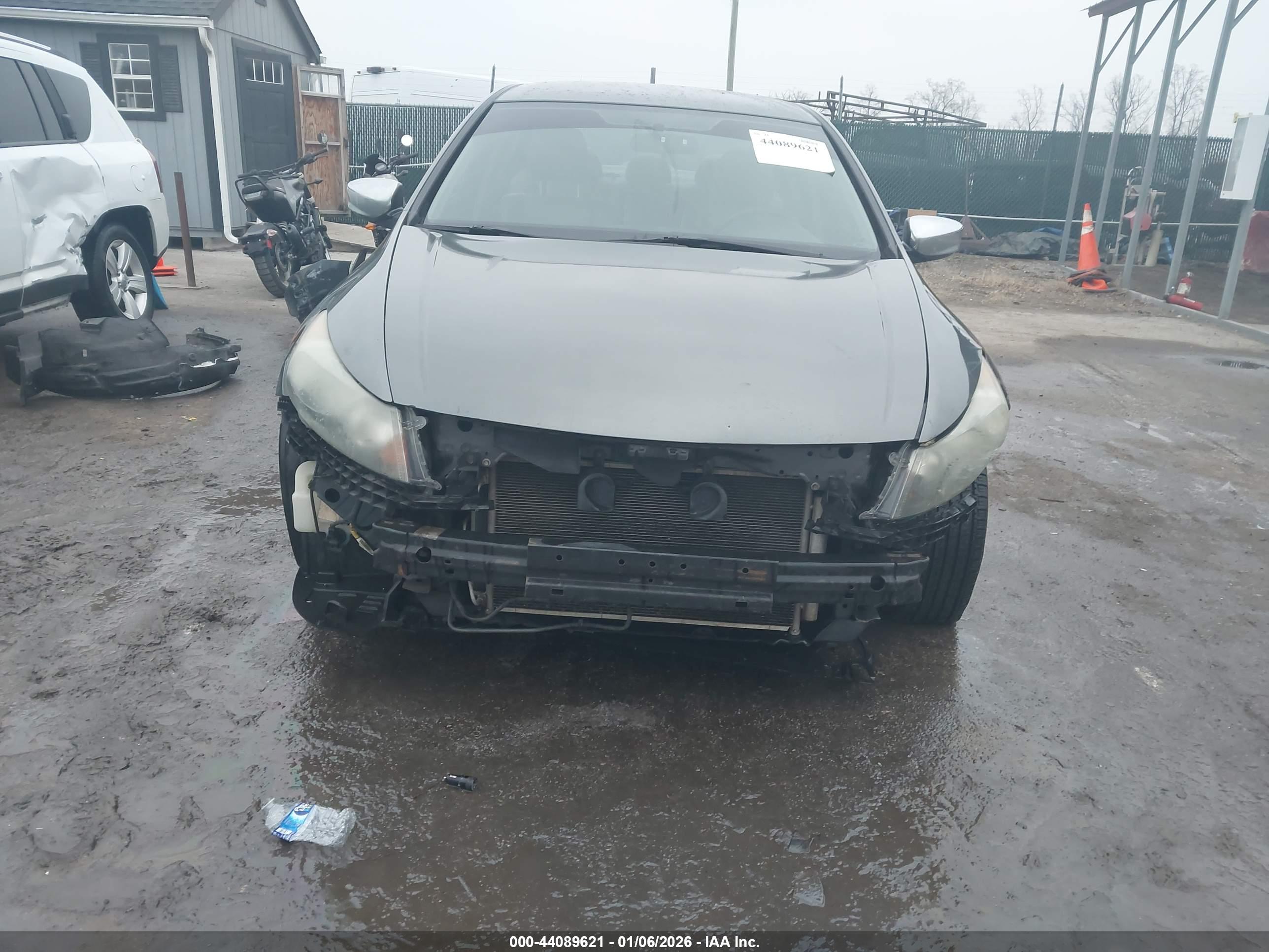 HONDA ACCORD image 6
