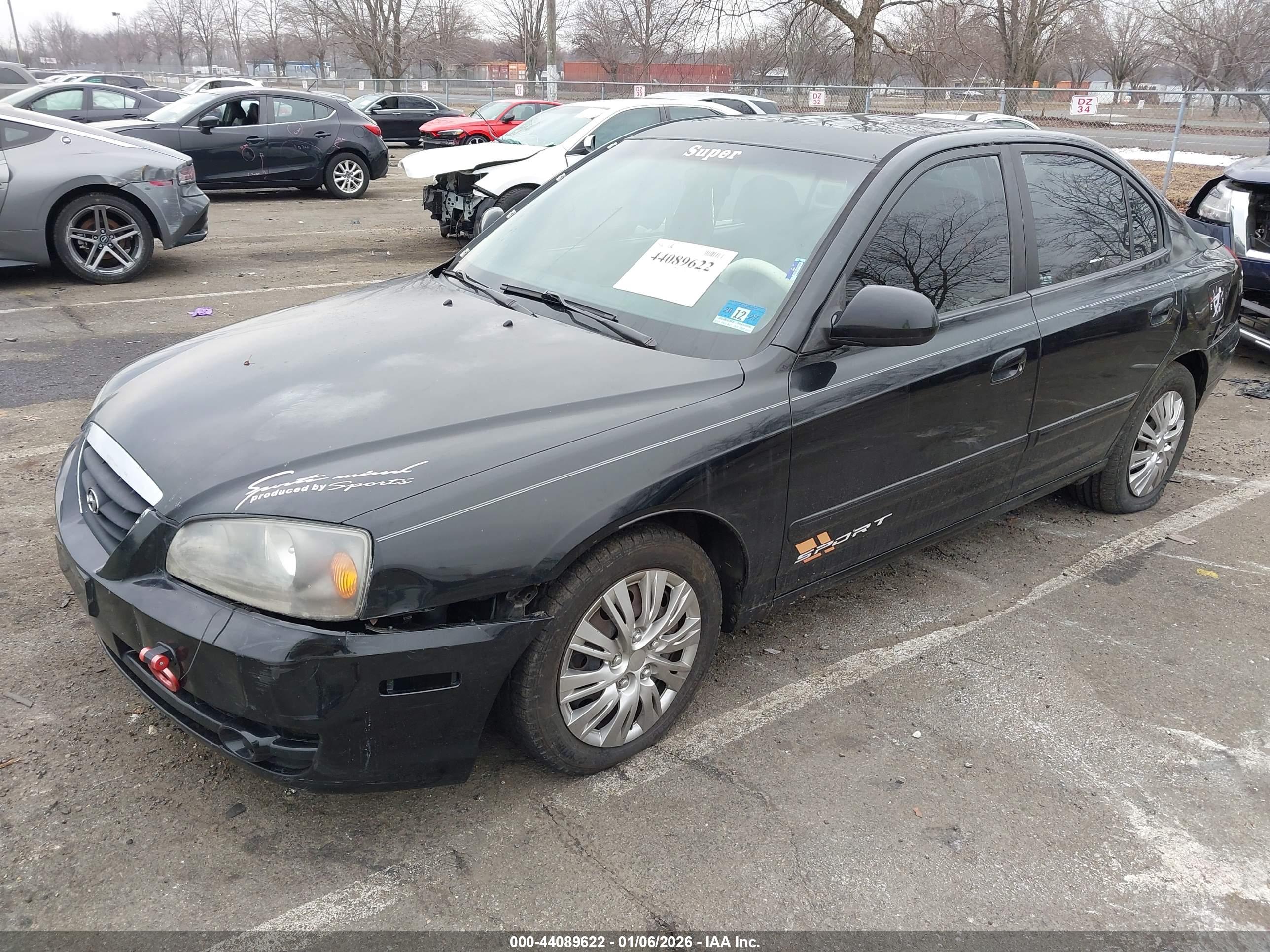 HYUNDAI ELANTRA image 2