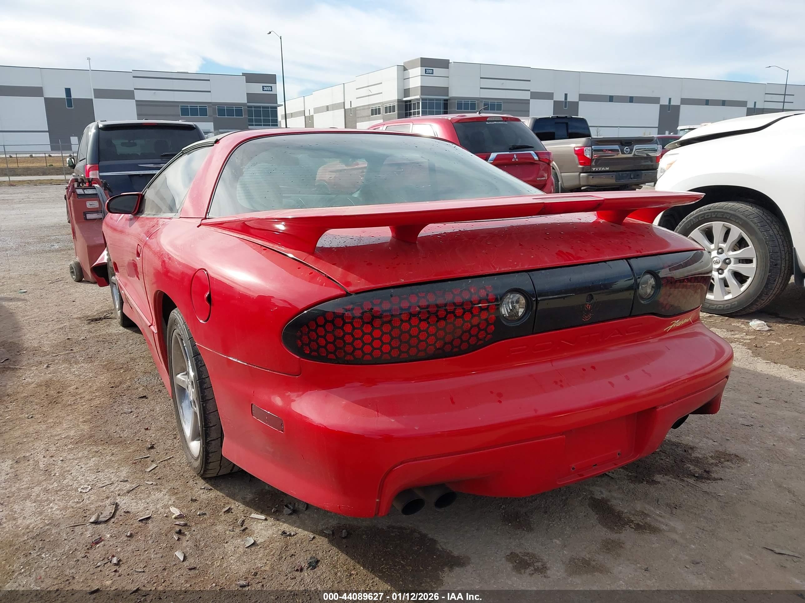 PONTIAC FIREBIRD image 3