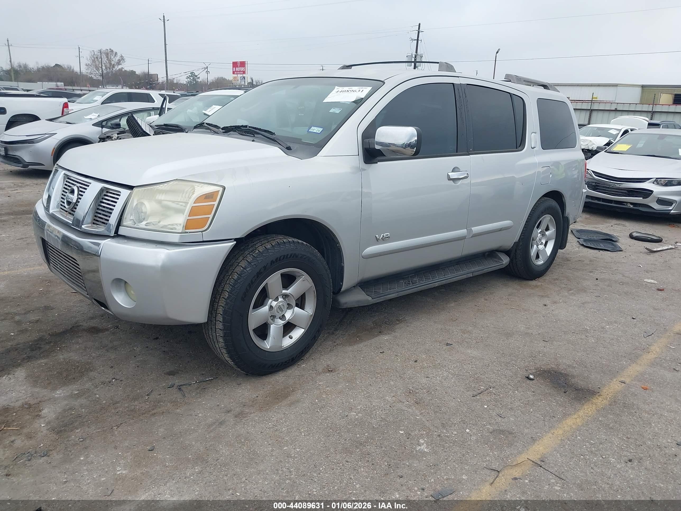 NISSAN ARMADA image 2