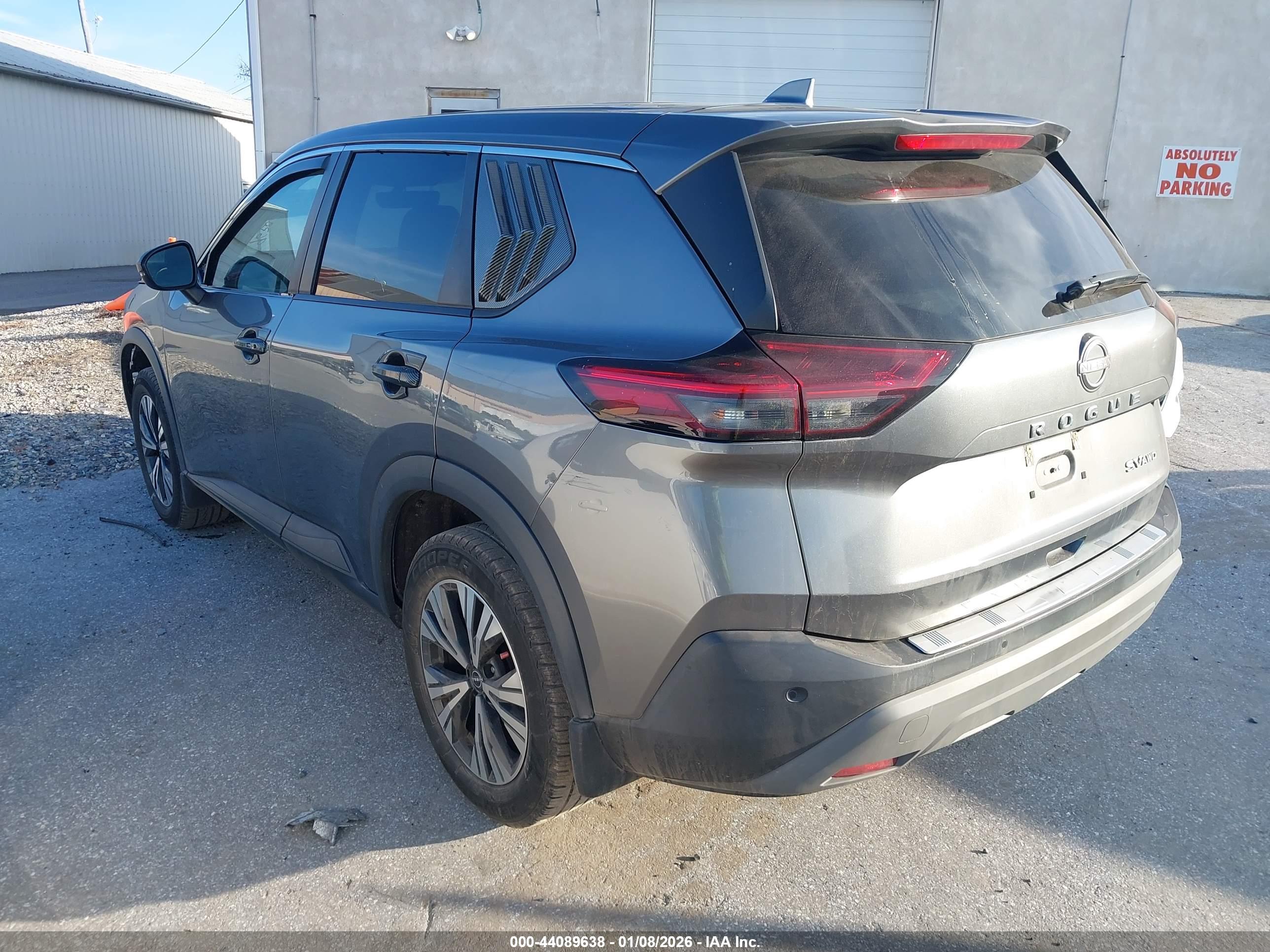 NISSAN ROGUE image 3