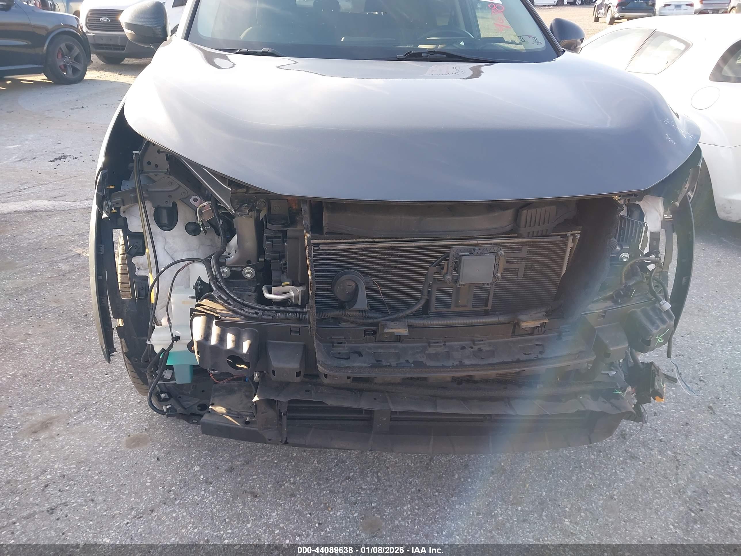NISSAN ROGUE image 6