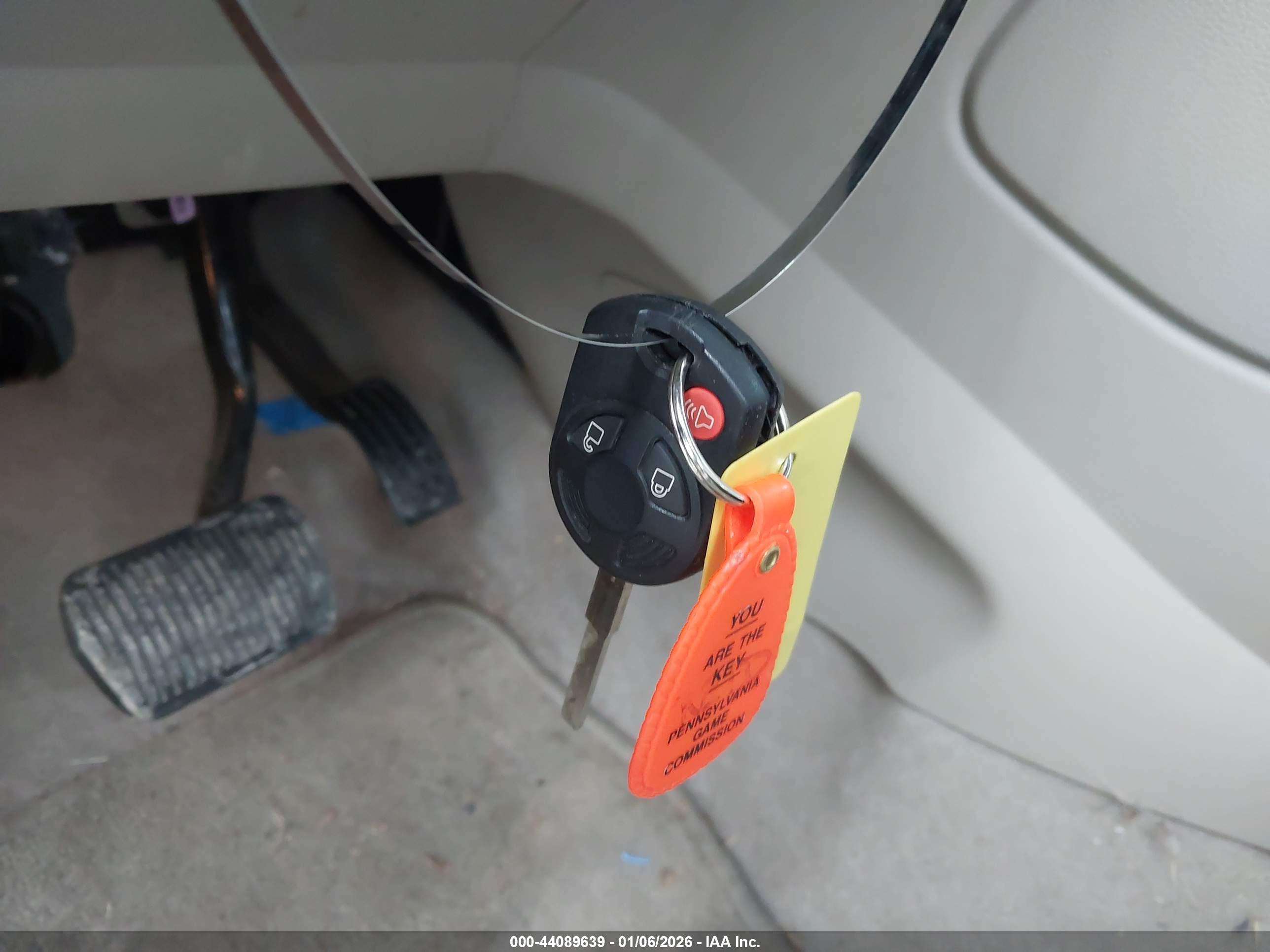 FORD ESCAPE image 11