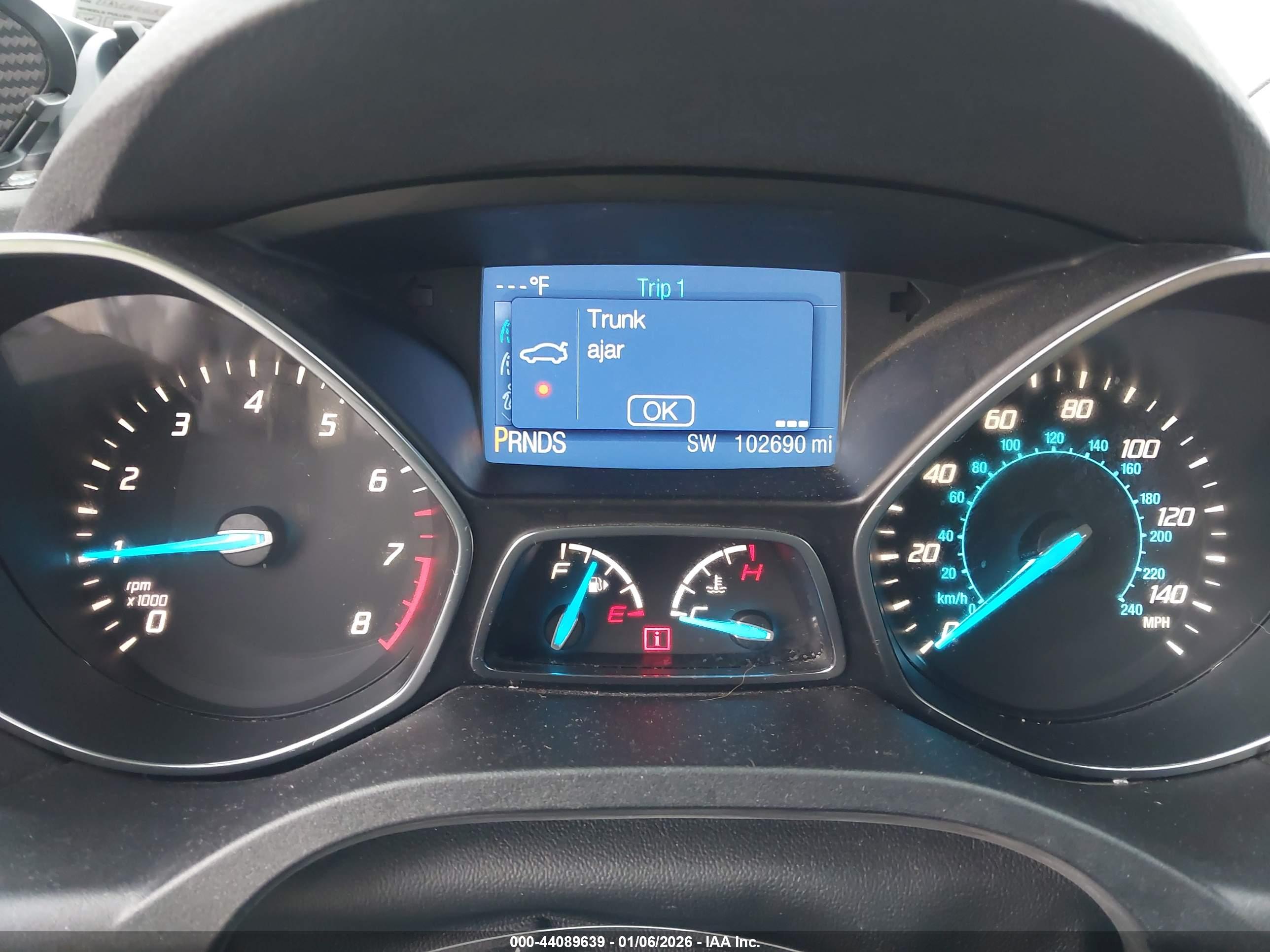 FORD ESCAPE image 7