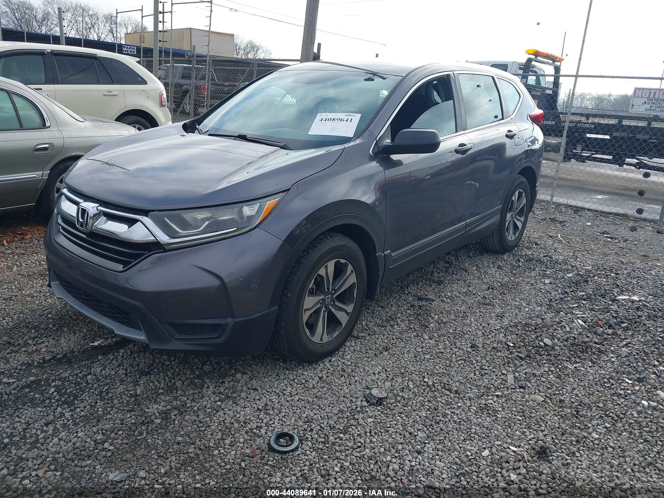 HONDA CR-V image 2