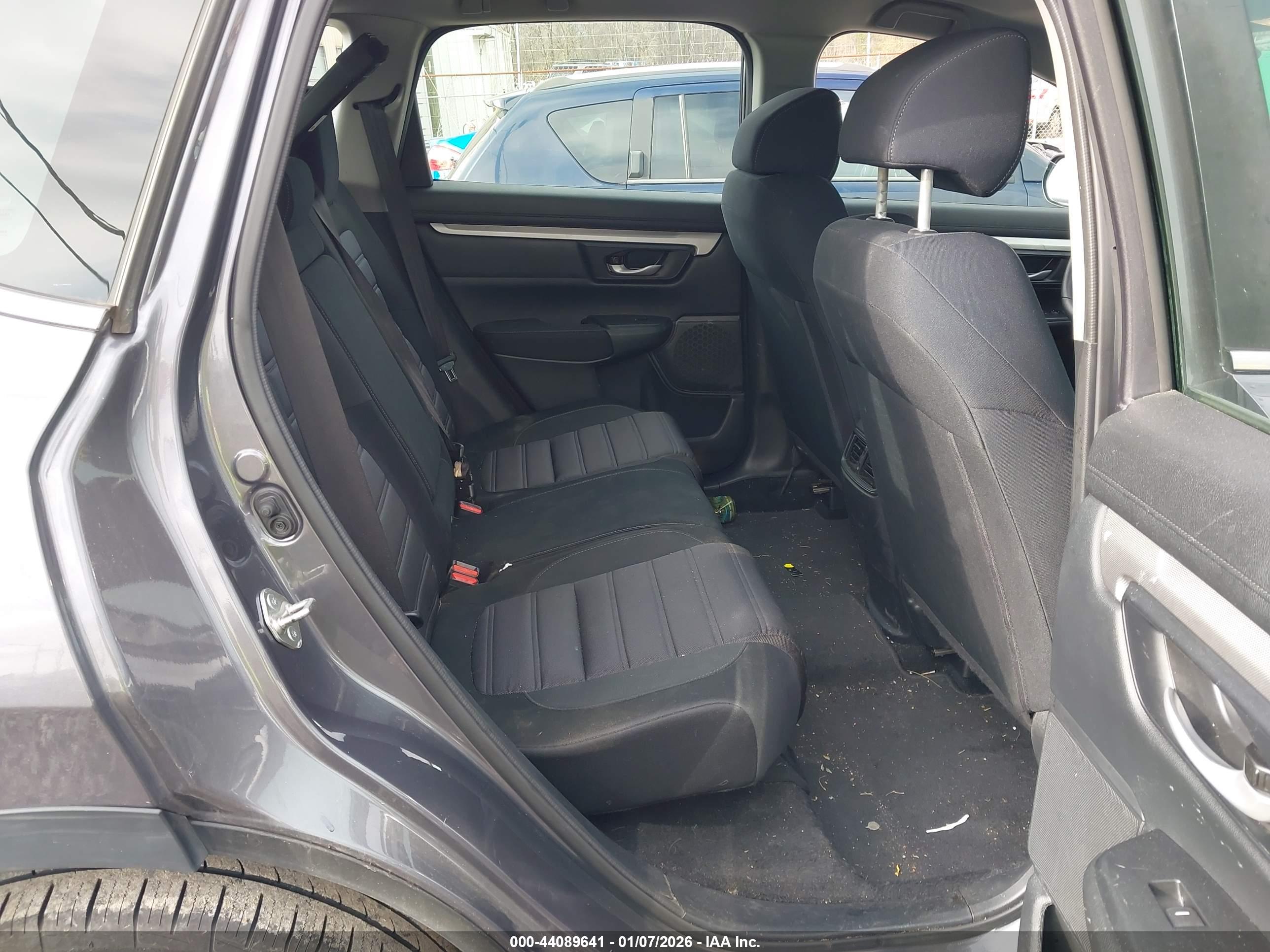 HONDA CR-V image 8