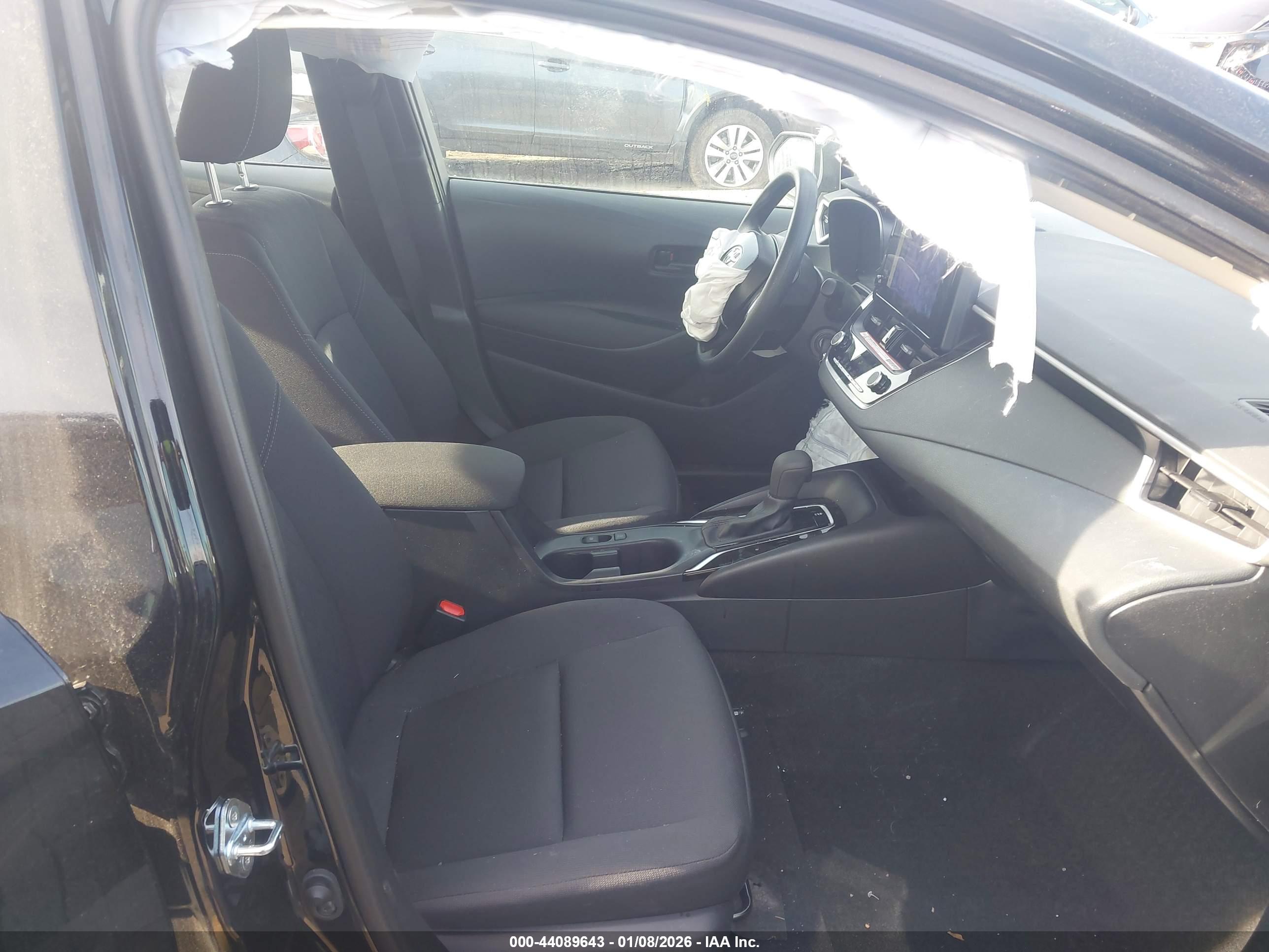 TOYOTA COROLLA image 5