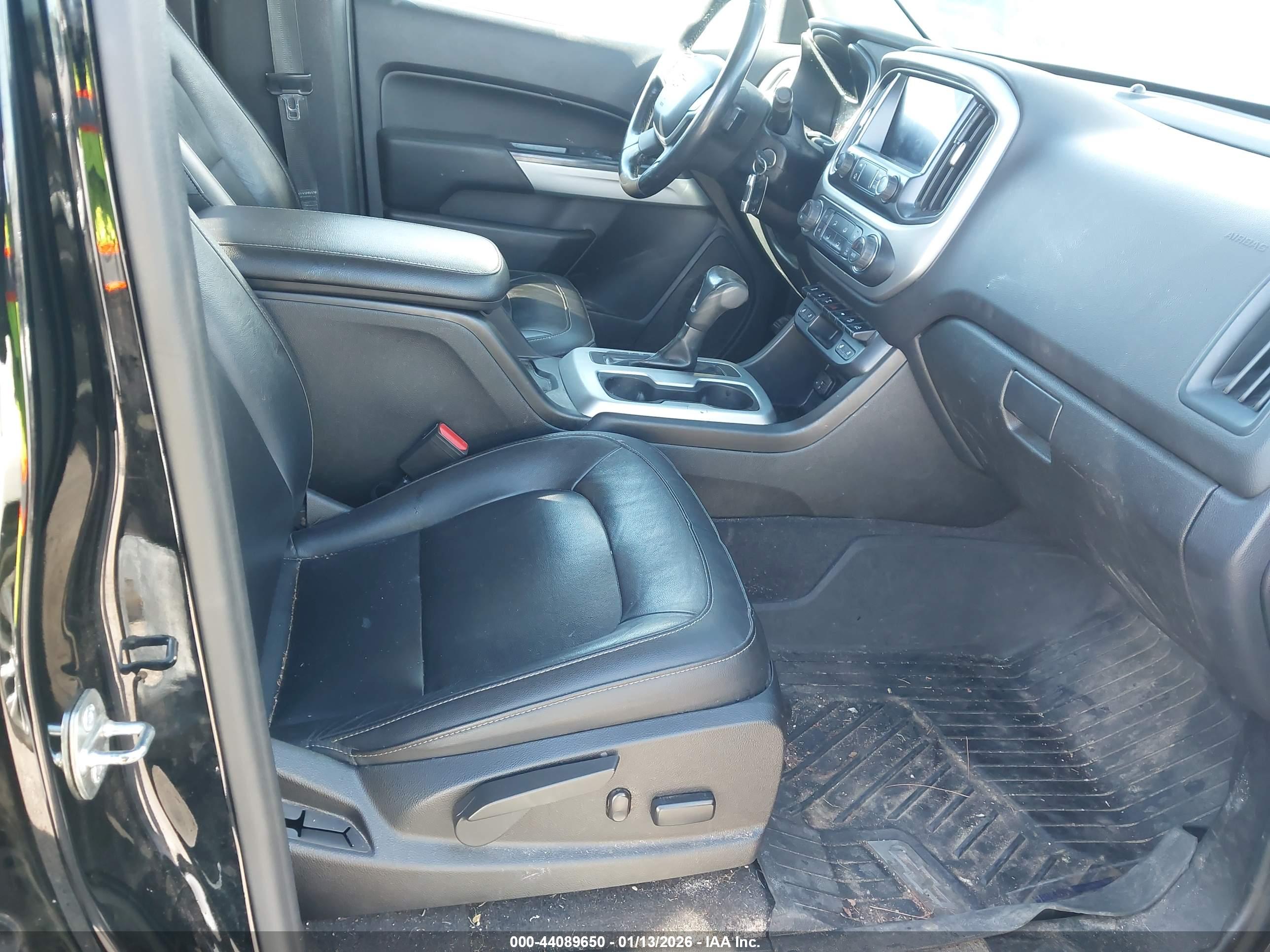 CHEVROLET COLORADO image 5