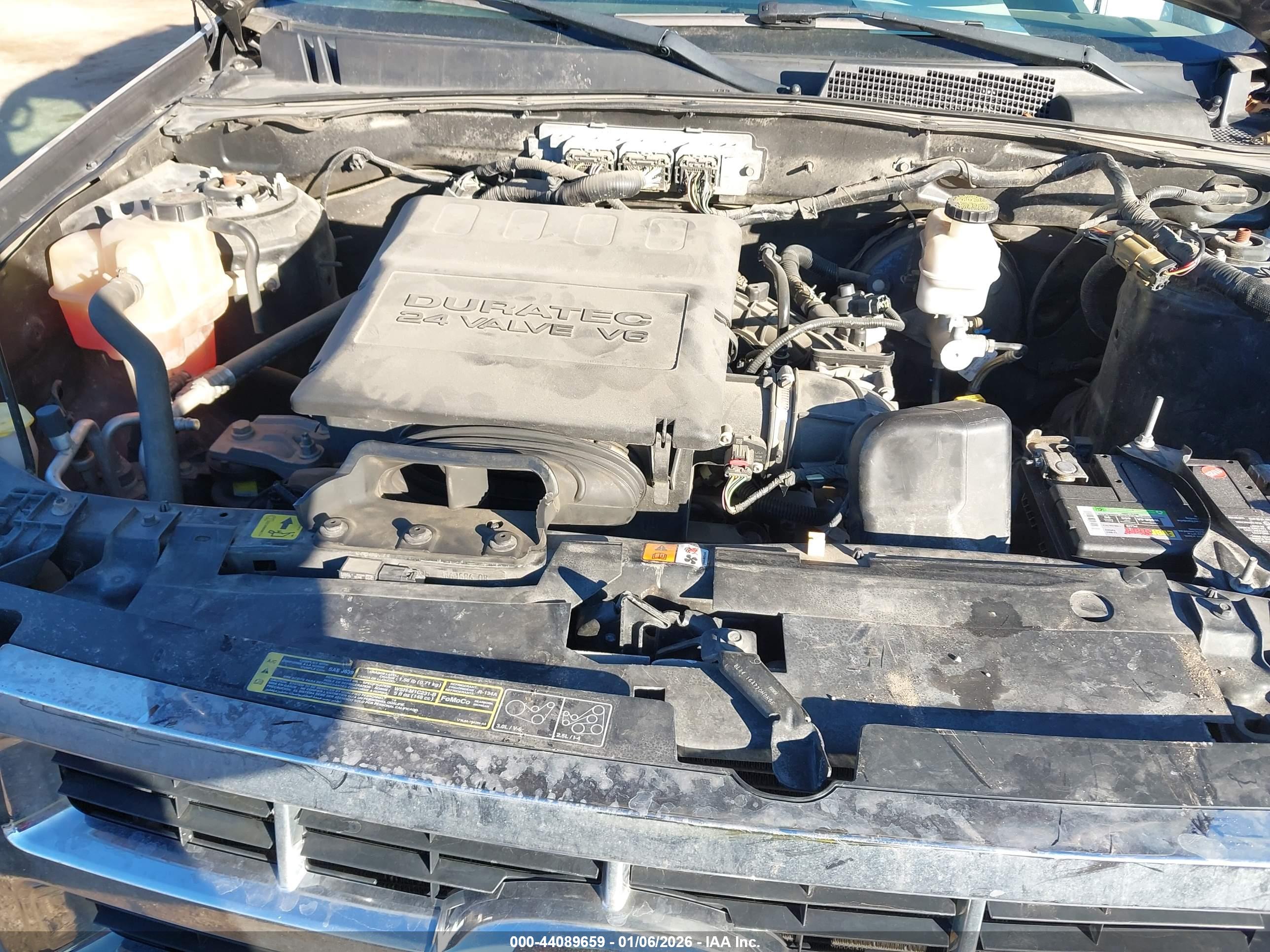 FORD ESCAPE image 10