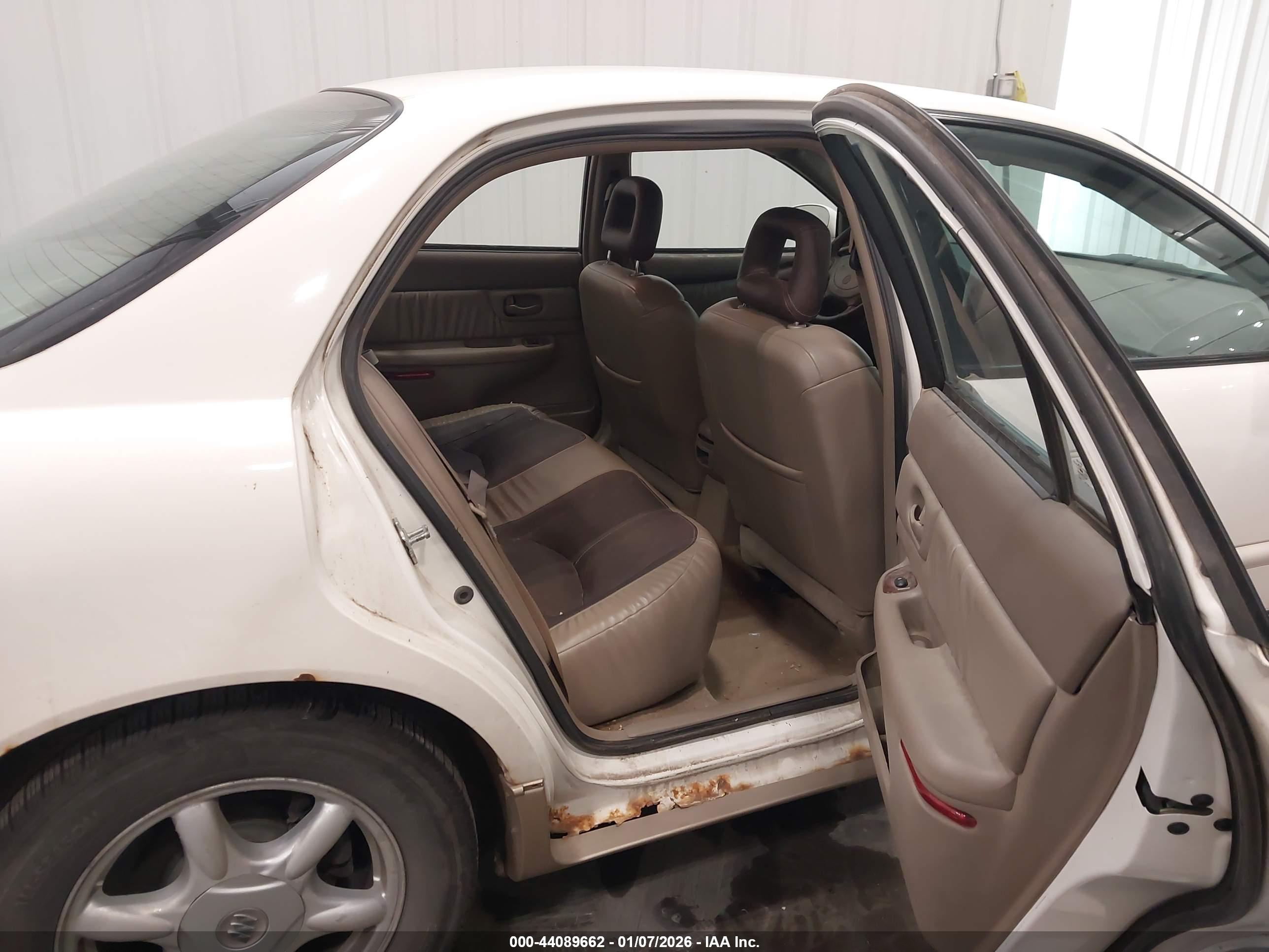 BUICK REGAL image 8