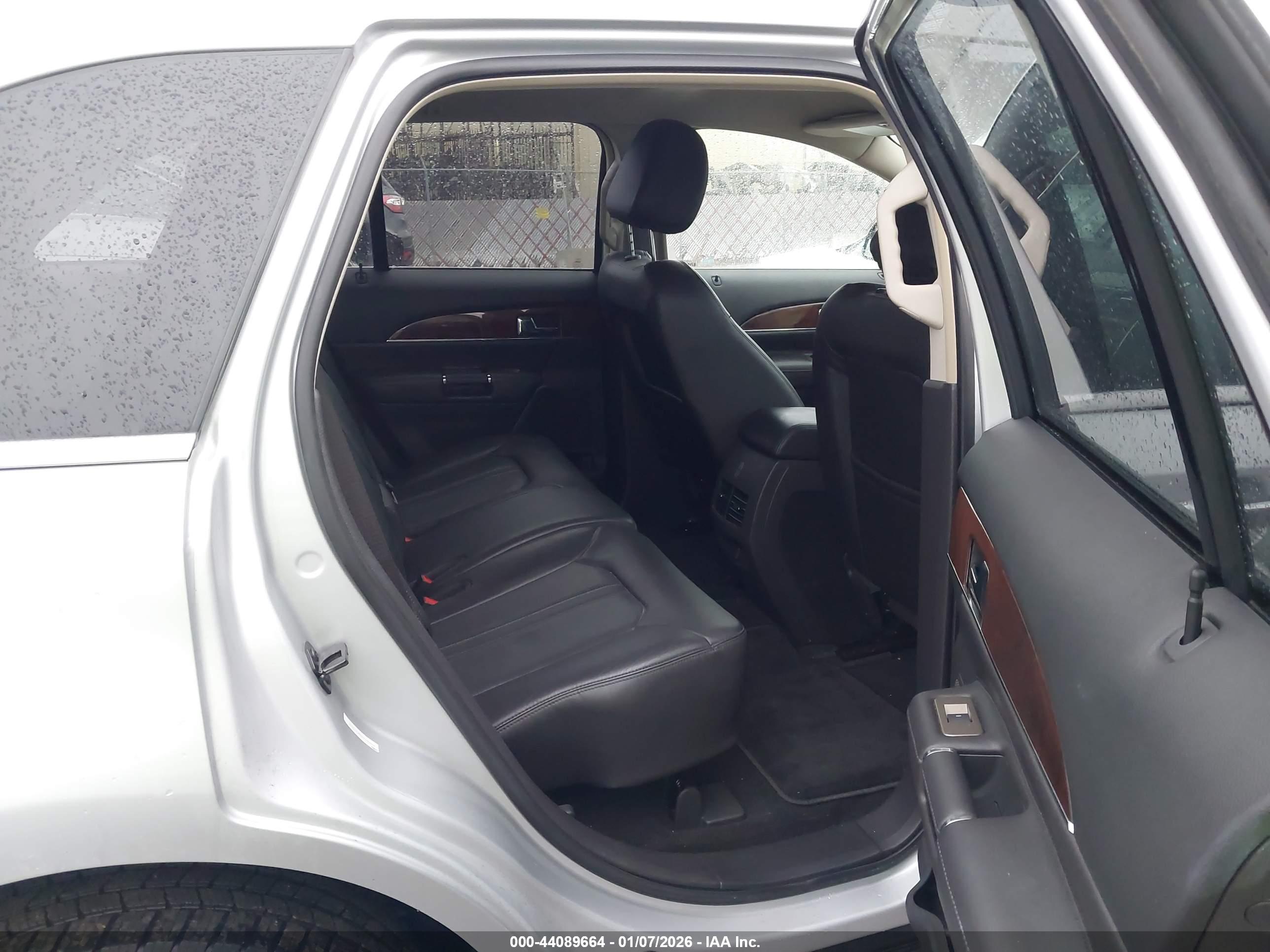 LINCOLN MKX image 8