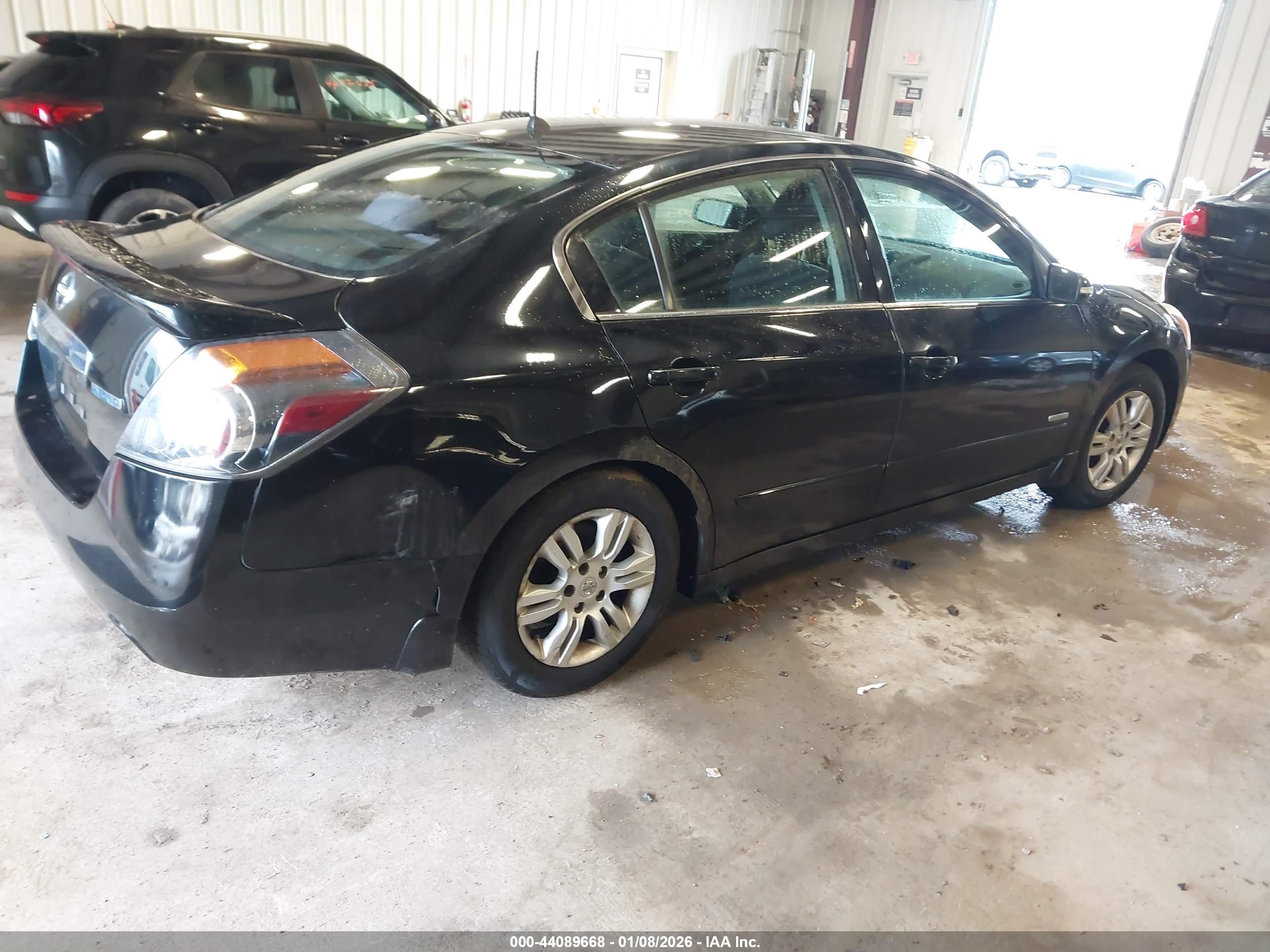 NISSAN ALTIMA image 4