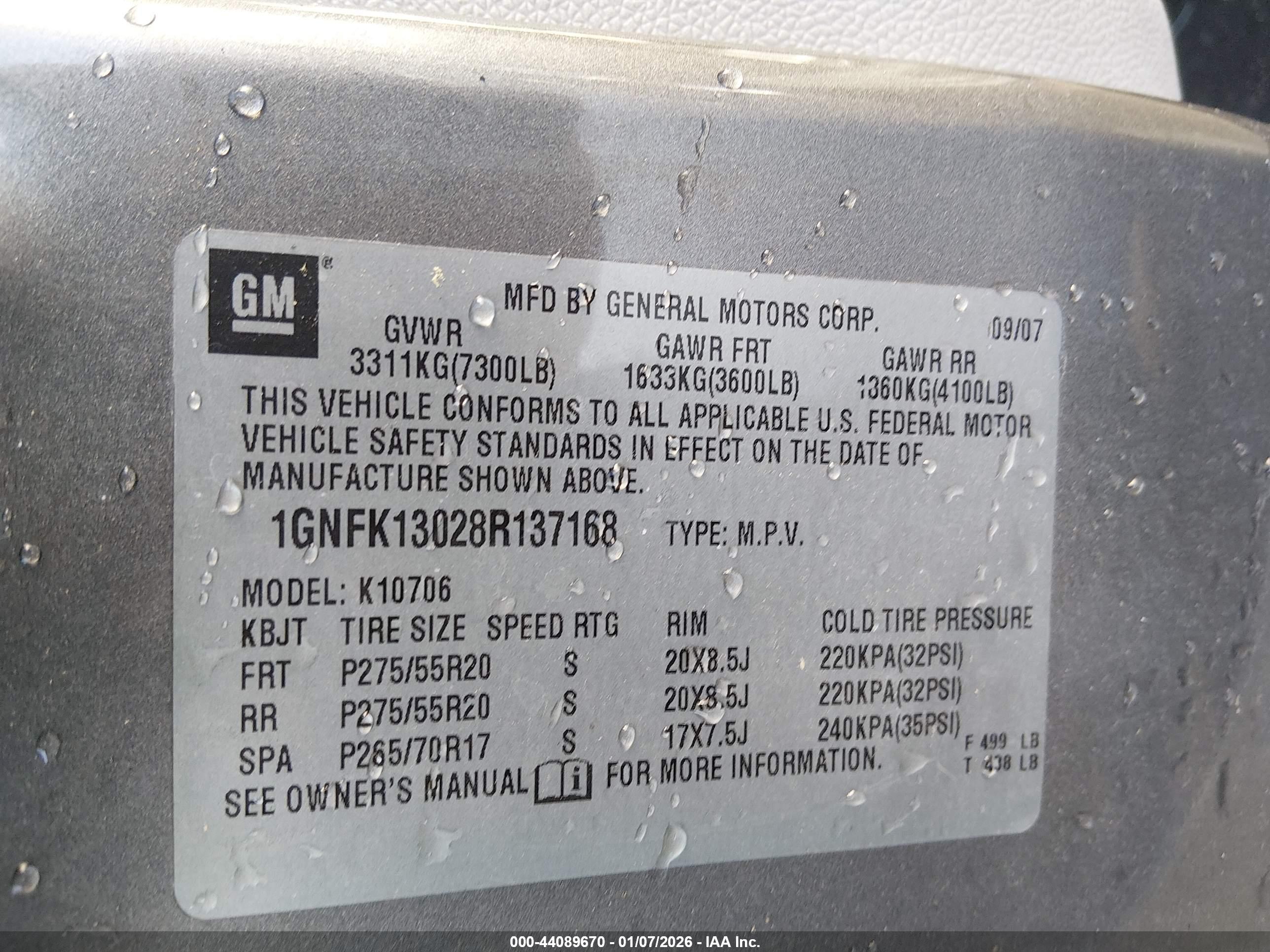 CHEVROLET TAHOE image 9