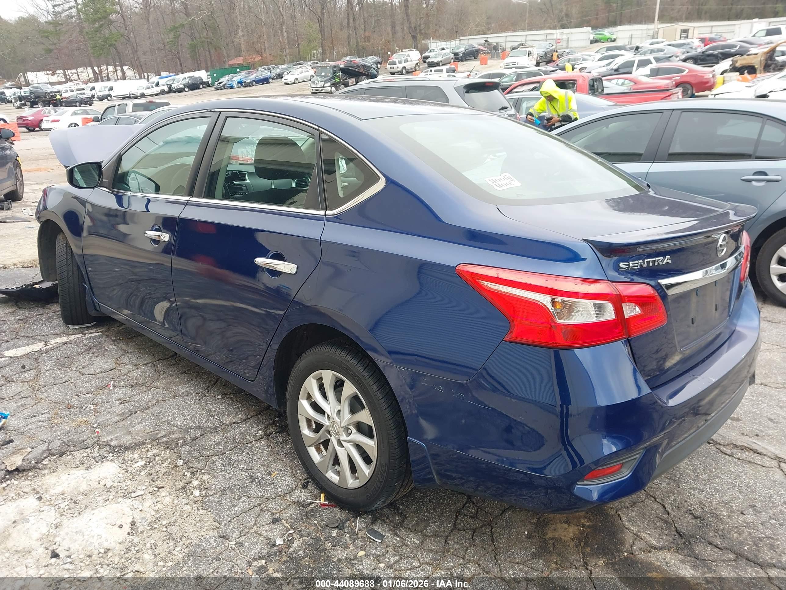 NISSAN SENTRA image 3