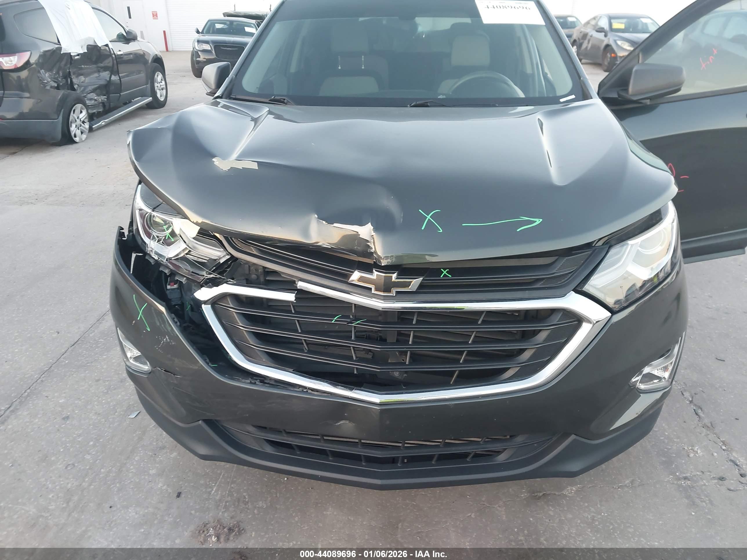 CHEVROLET EQUINOX image 6