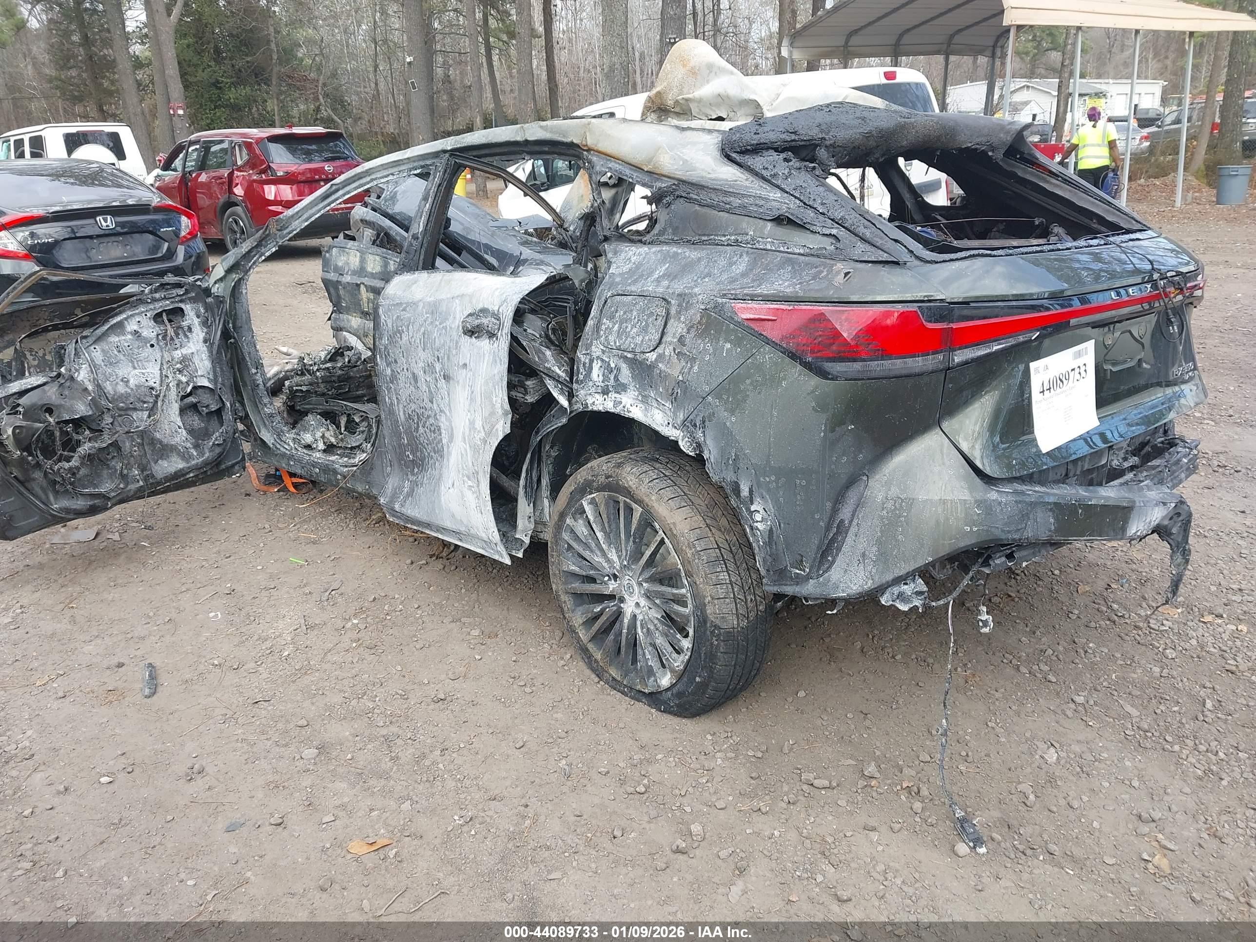 LEXUS RX image 3