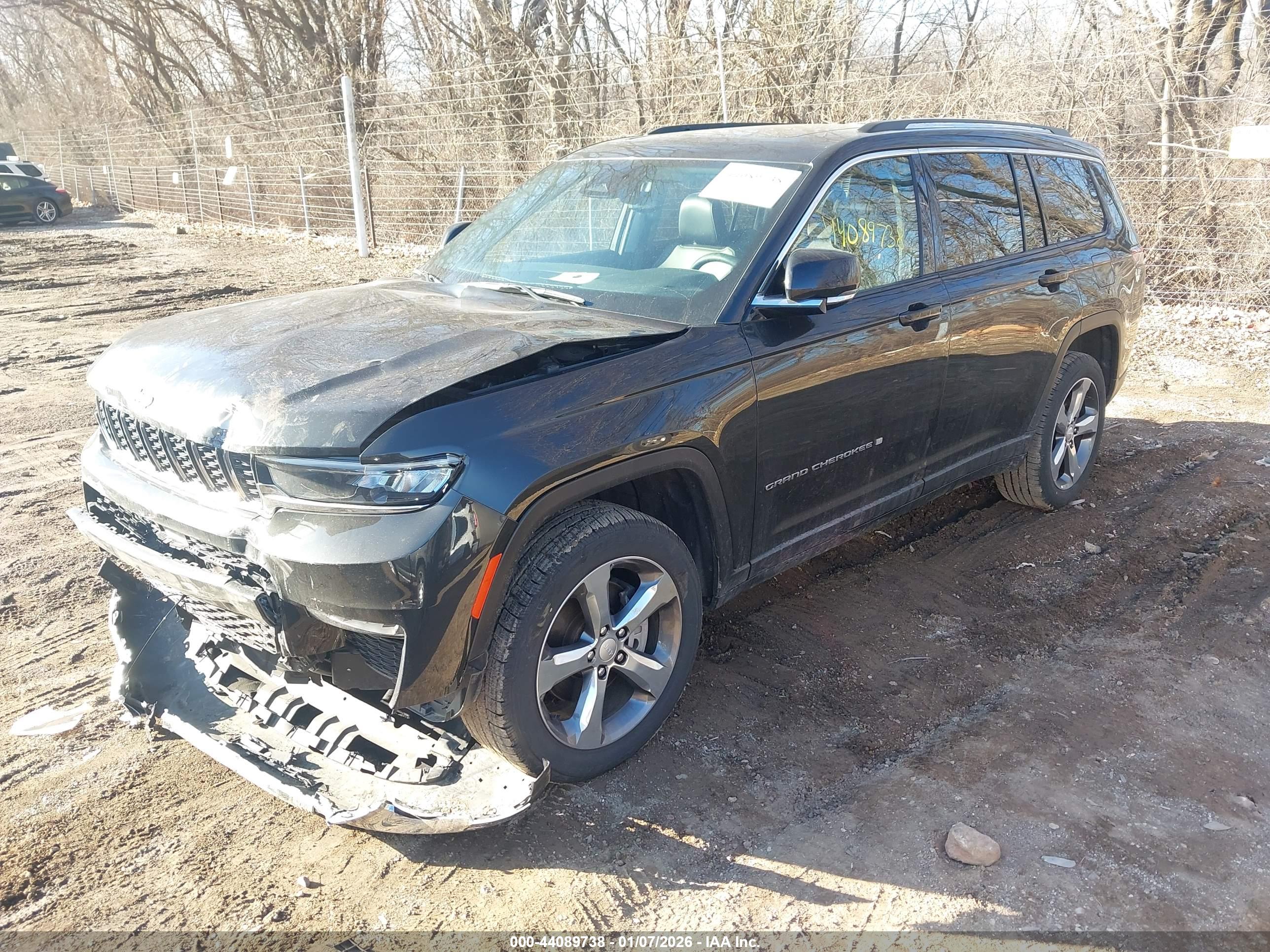 JEEP GRAND image 2
