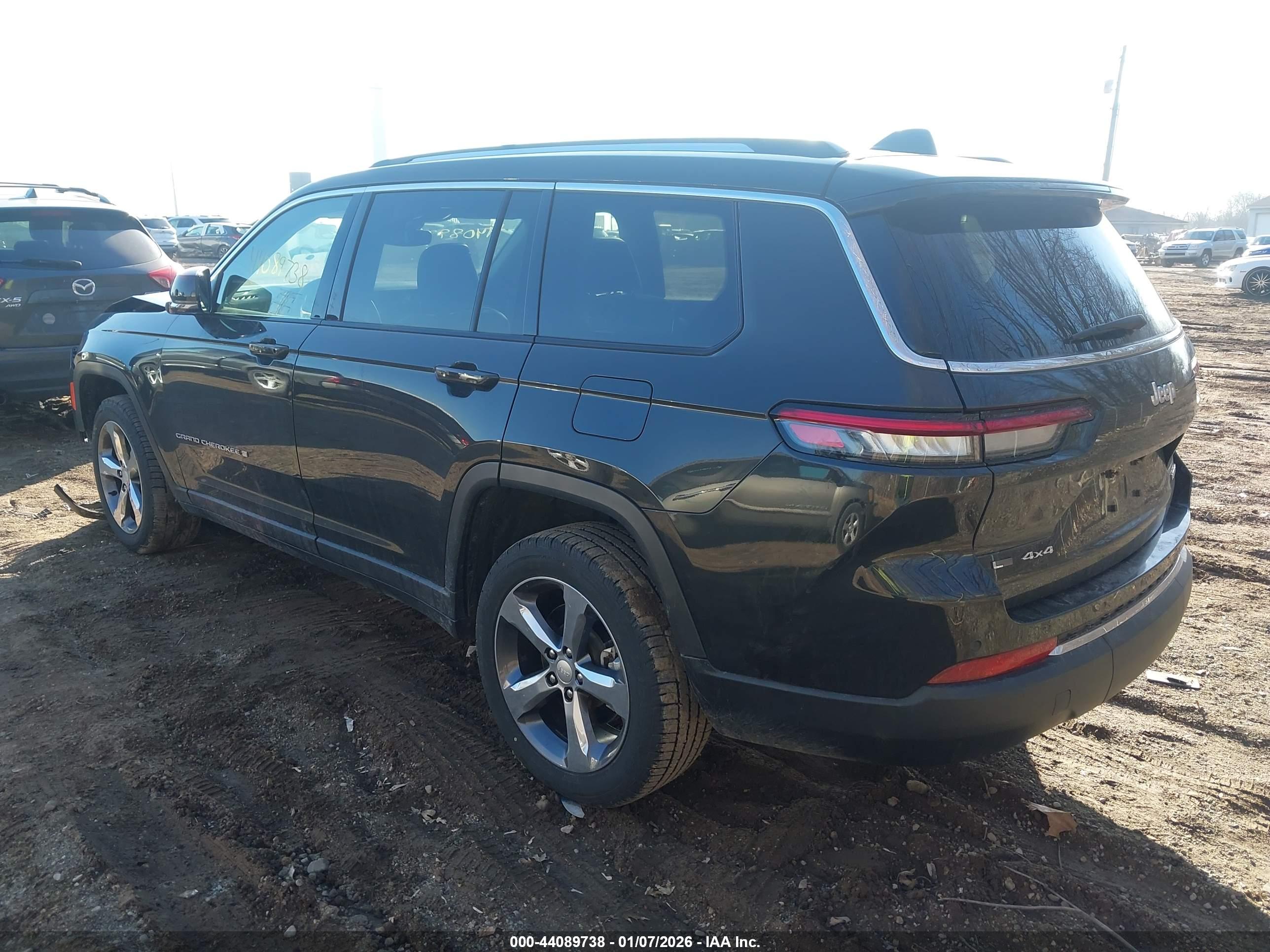JEEP GRAND image 3