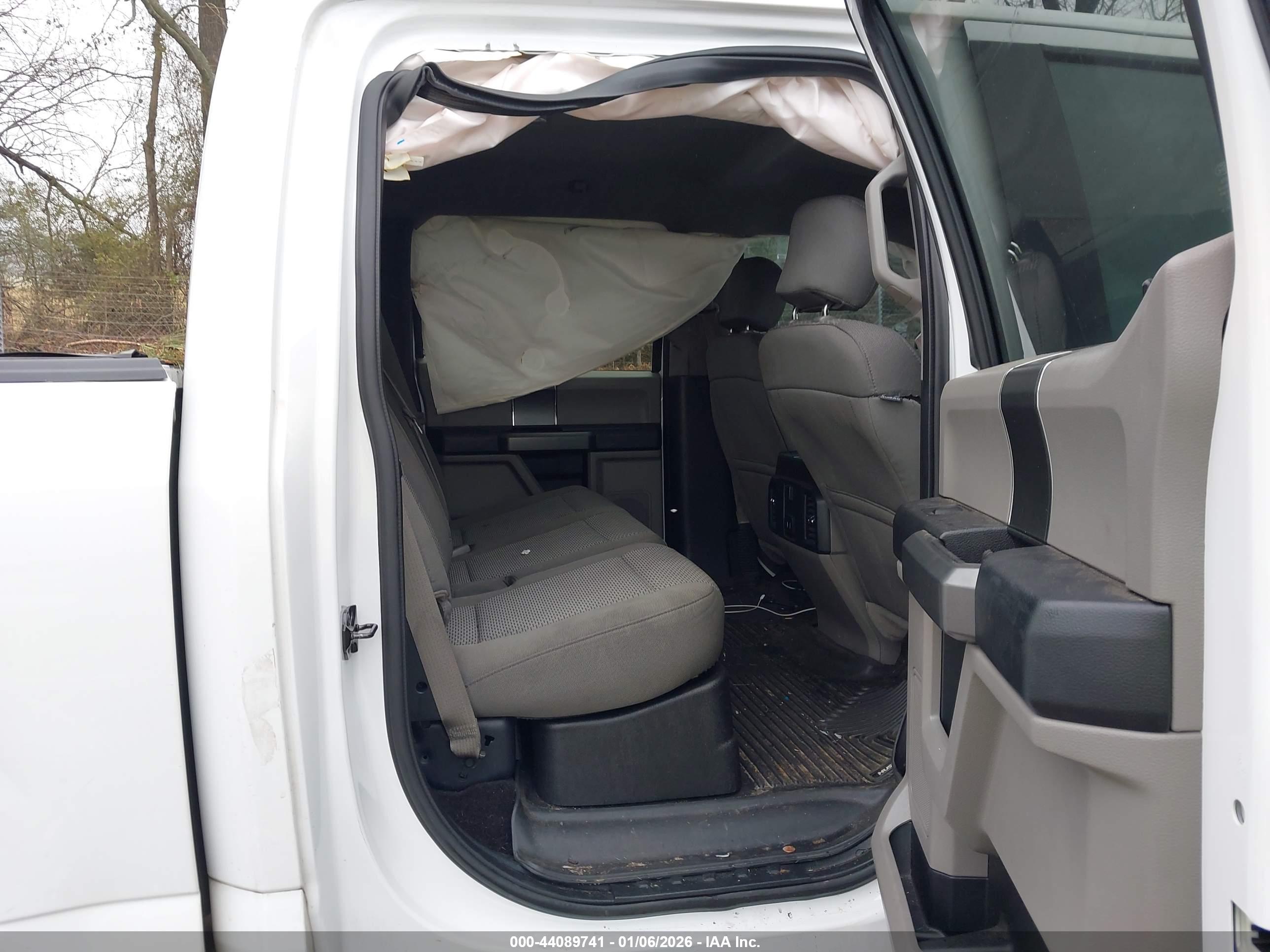 FORD F-150 image 8