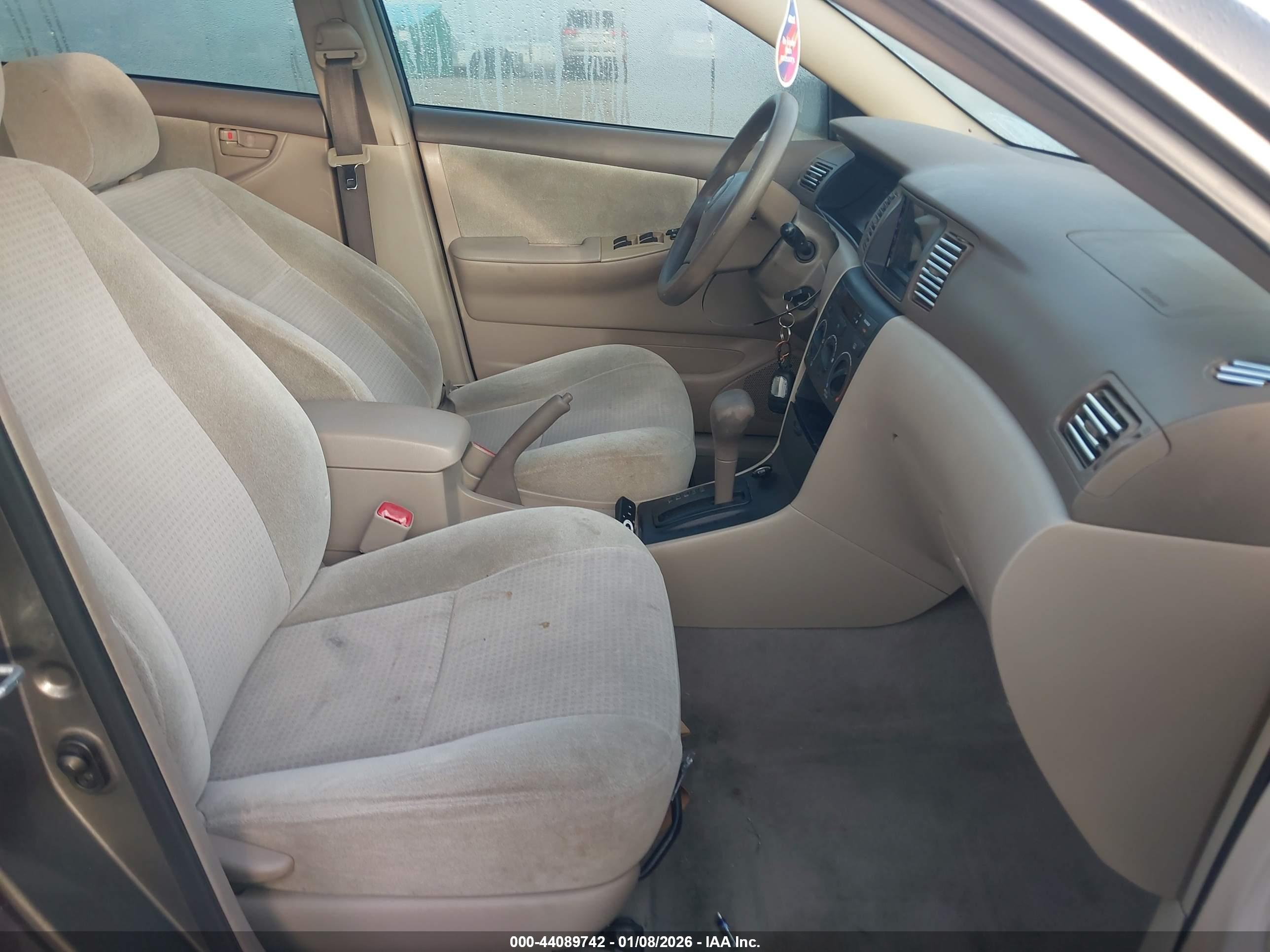 TOYOTA COROLLA image 5