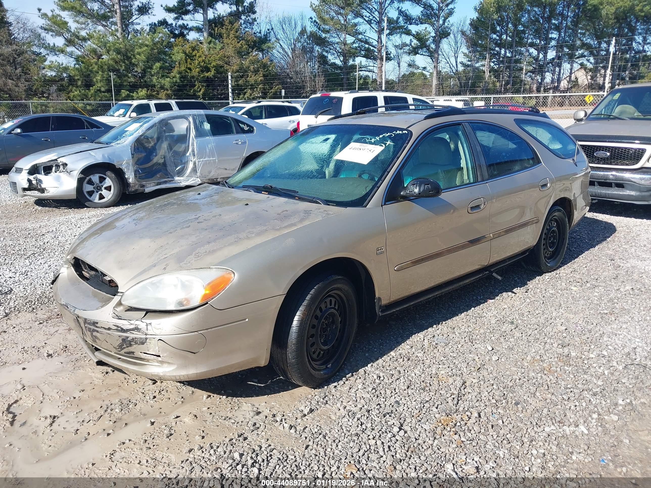 FORD TAURUS image 2