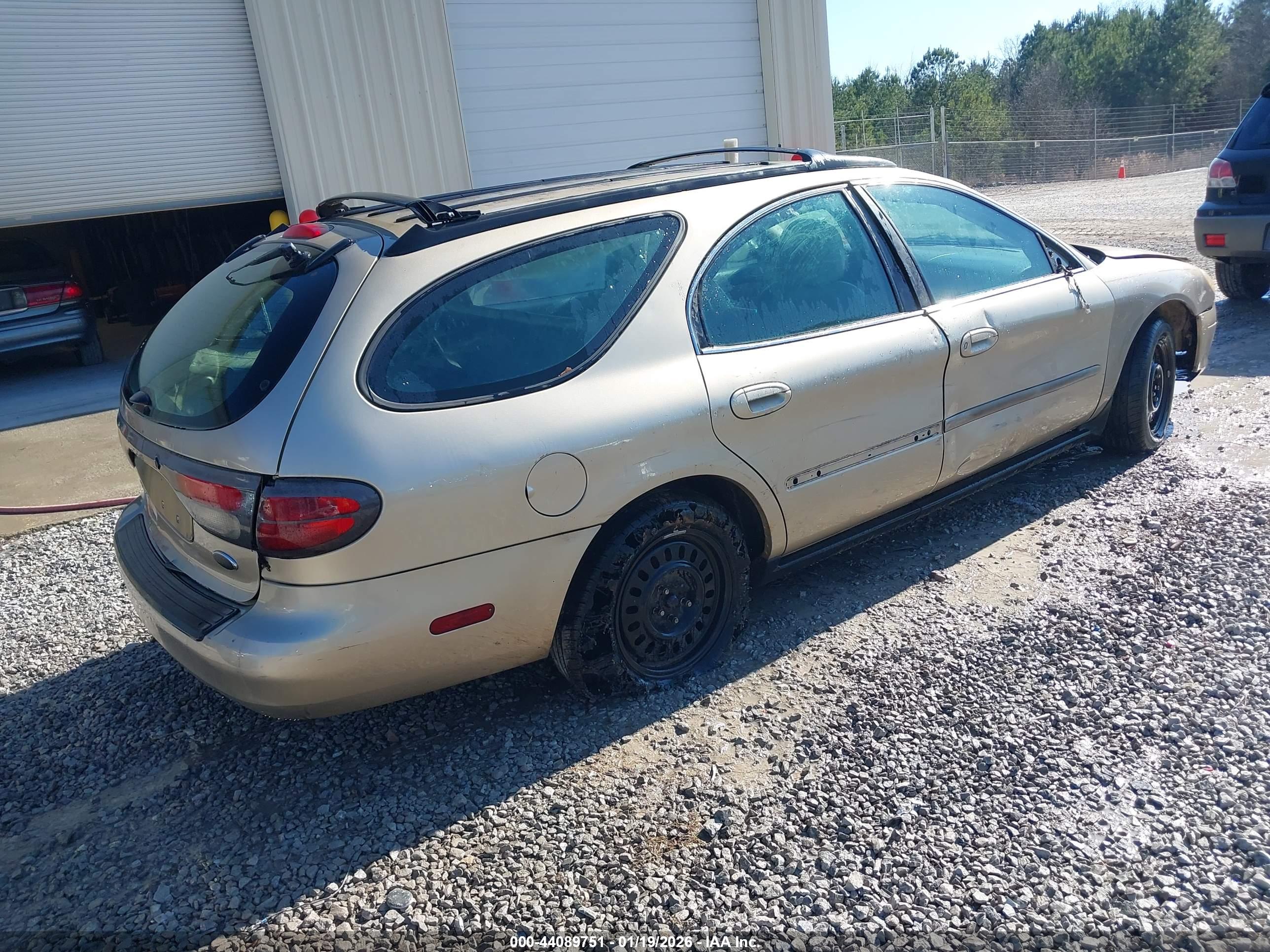 FORD TAURUS image 4