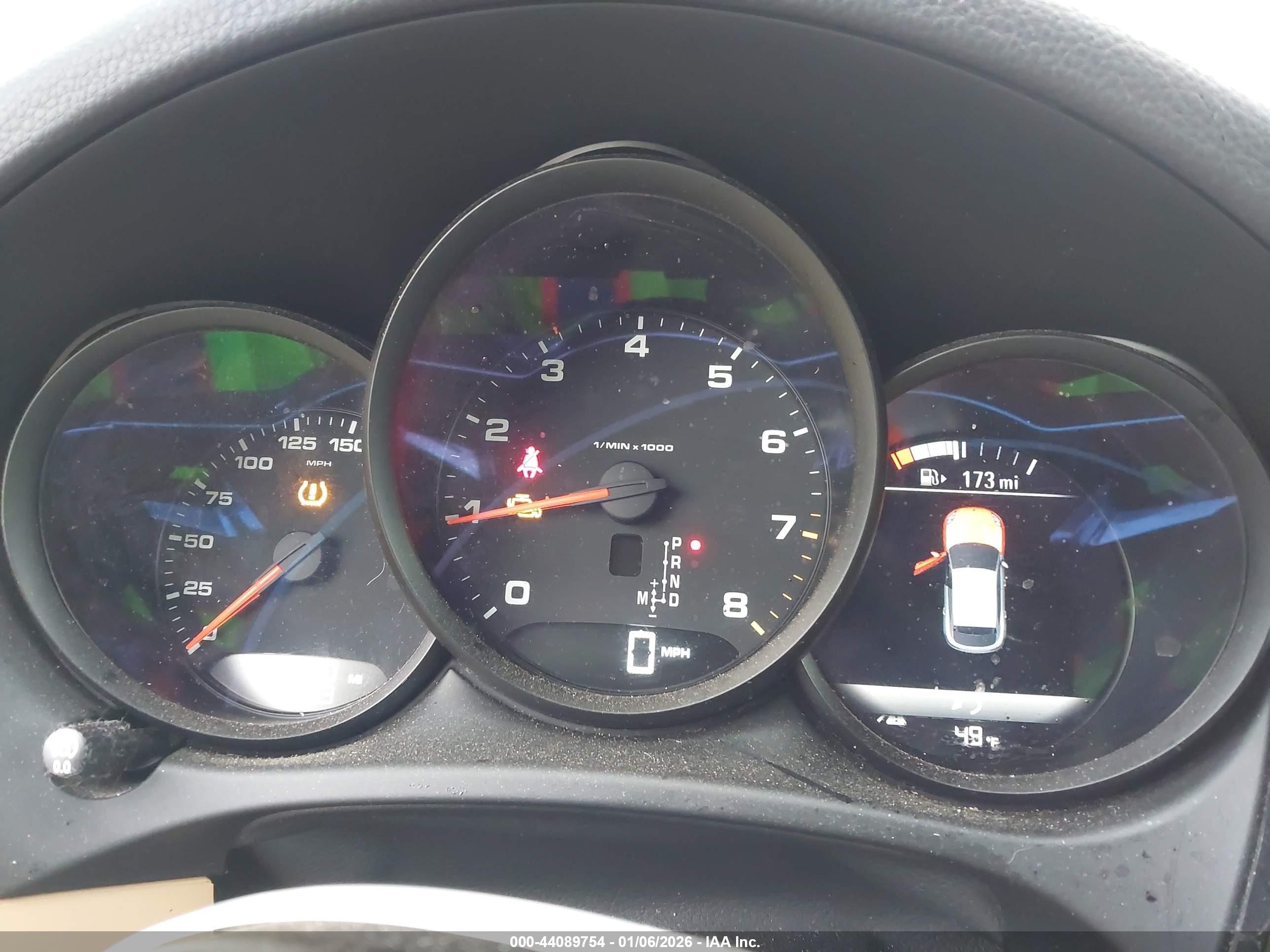 PORSCHE MACAN image 7
