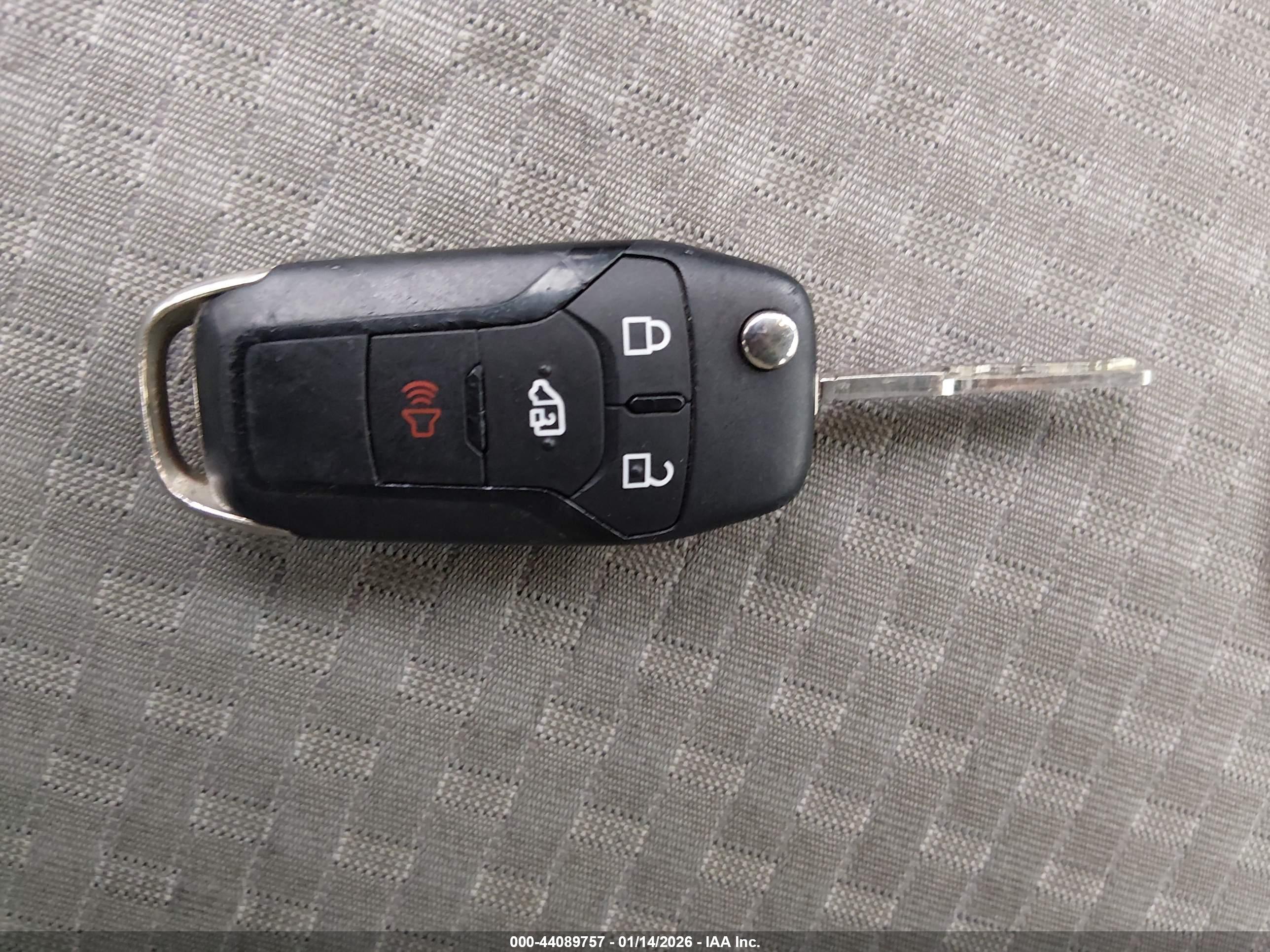 FORD TRANSIT image 11