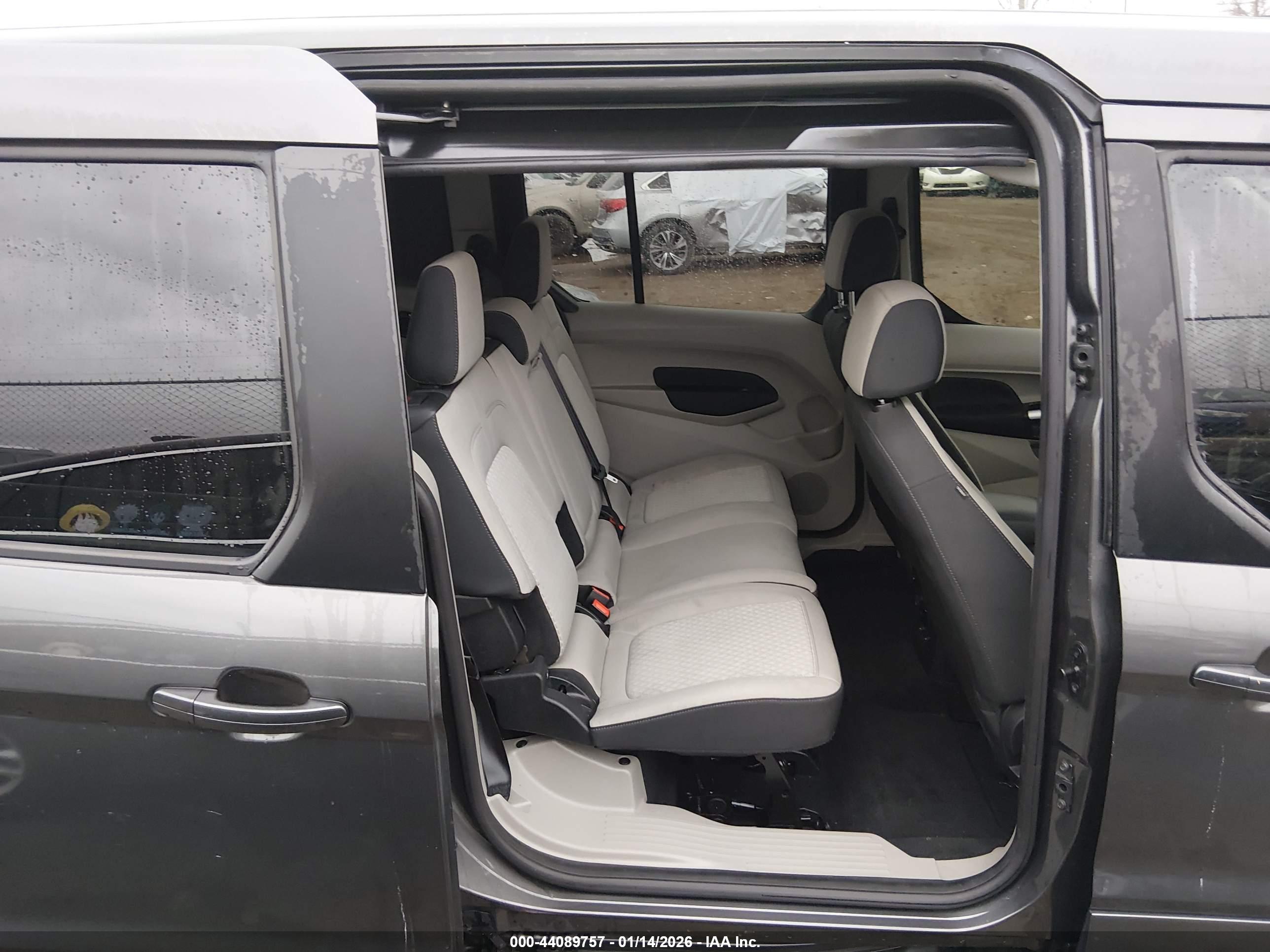 FORD TRANSIT image 8
