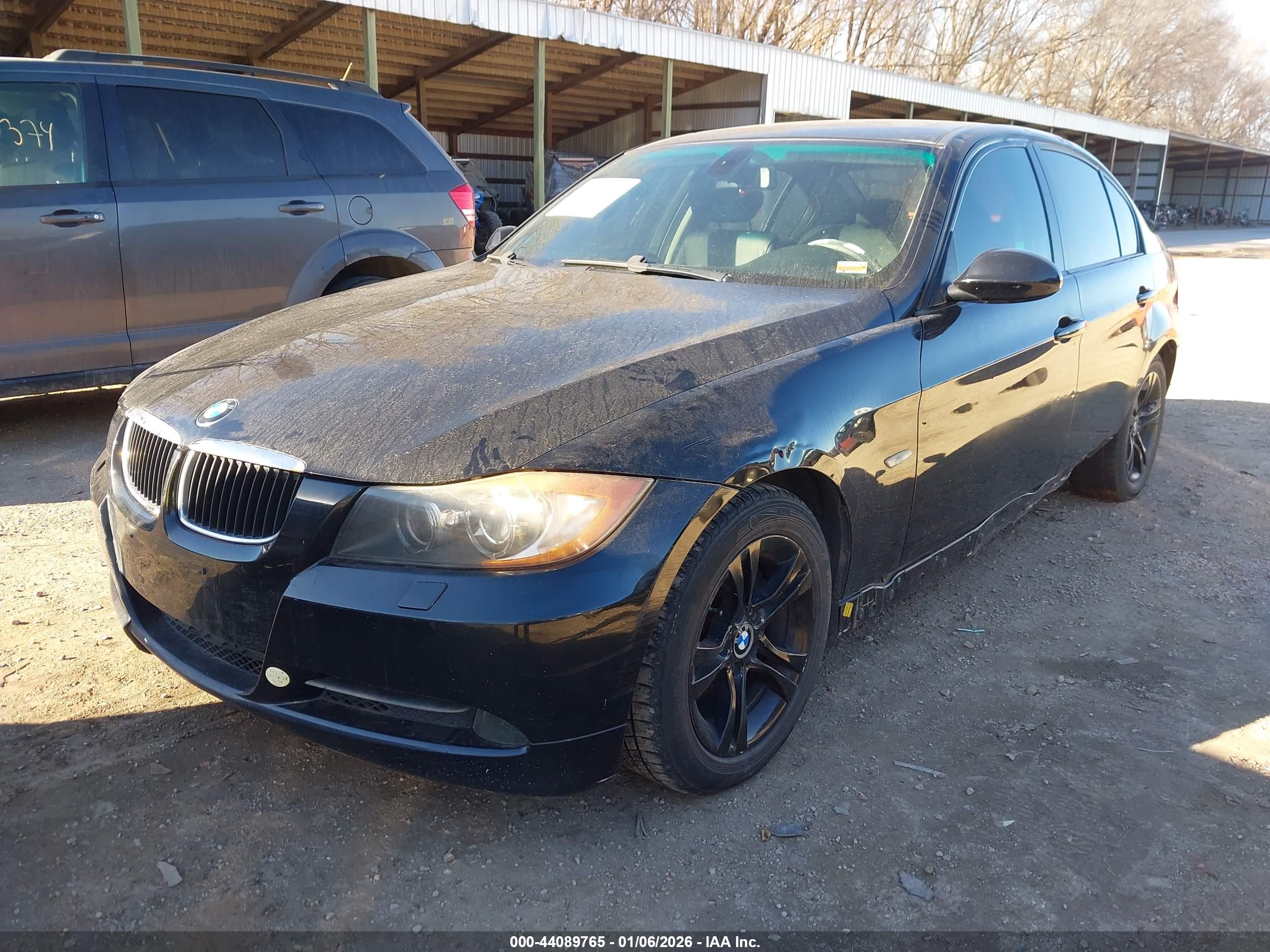 BMW 328XI image 2