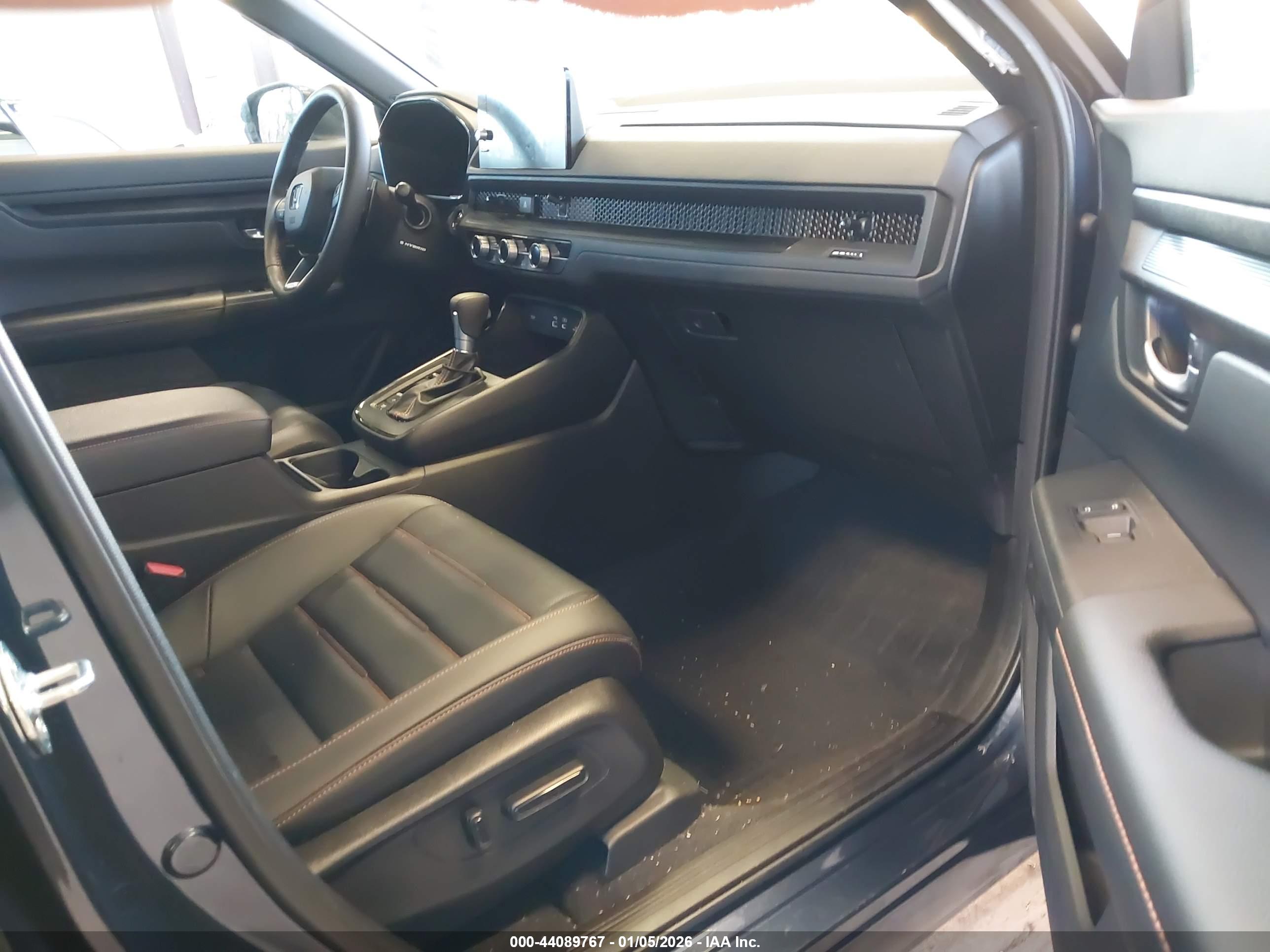 HONDA CR-V image 5